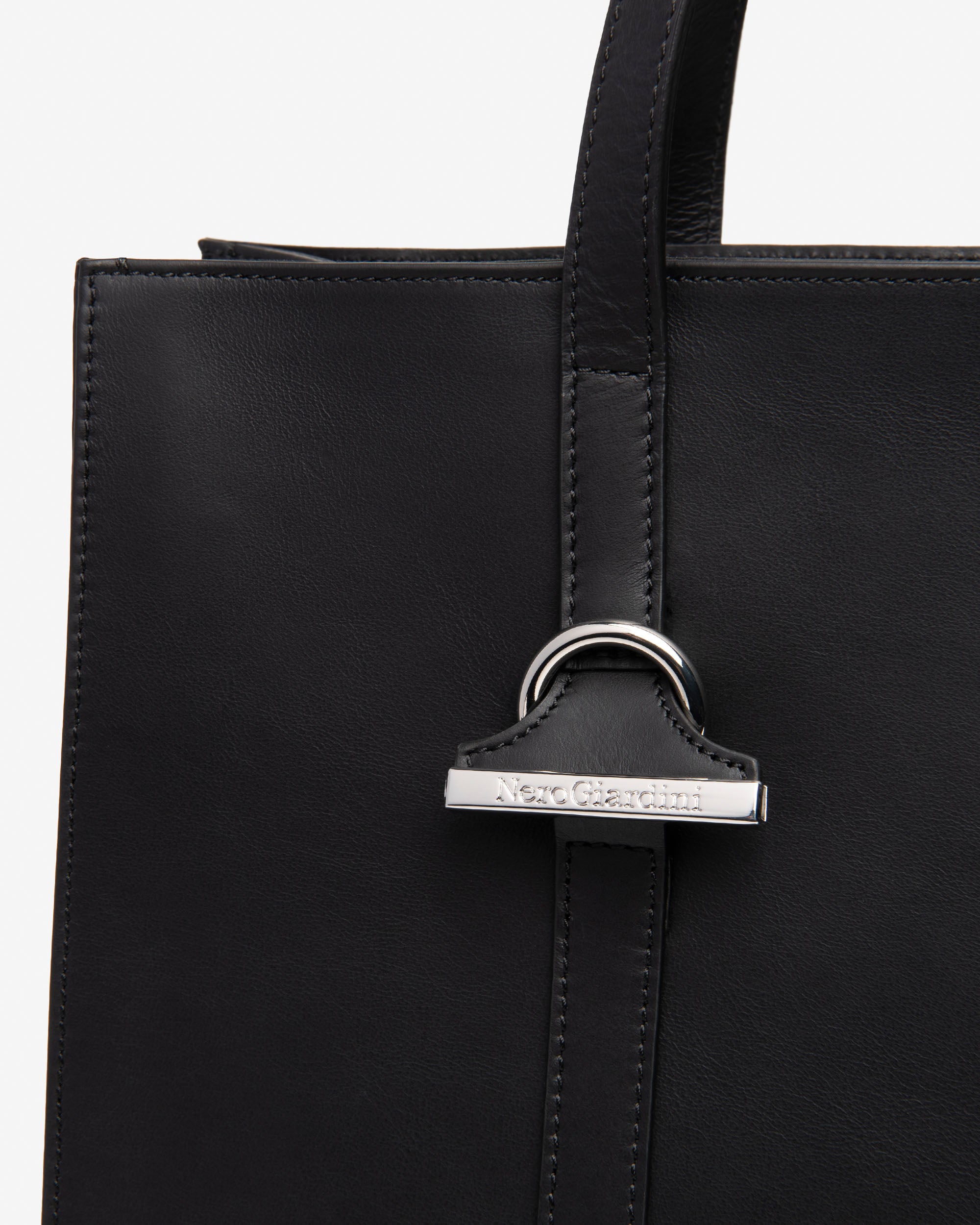 Nero Giardini Bags sac tote cuir femme taille unique