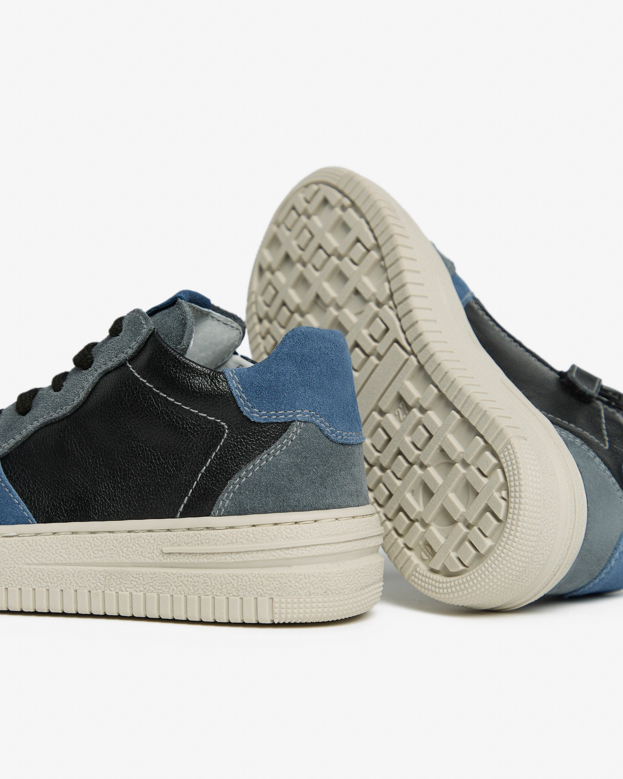 Nero Giardini Sneakers Junior Baskets Cuir Pointure 28