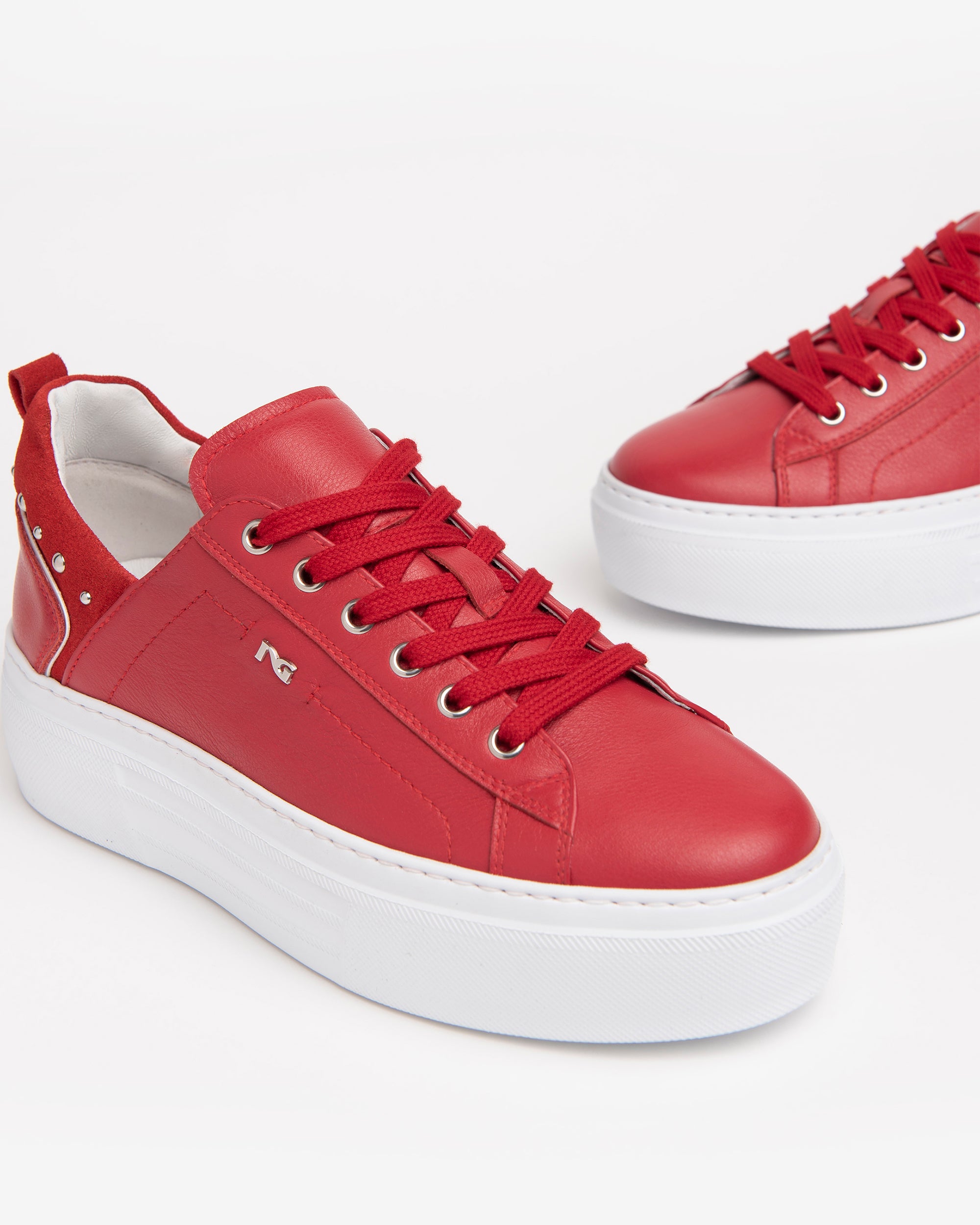 Nero Giardini Sneakers baskets cuir femme plateforme