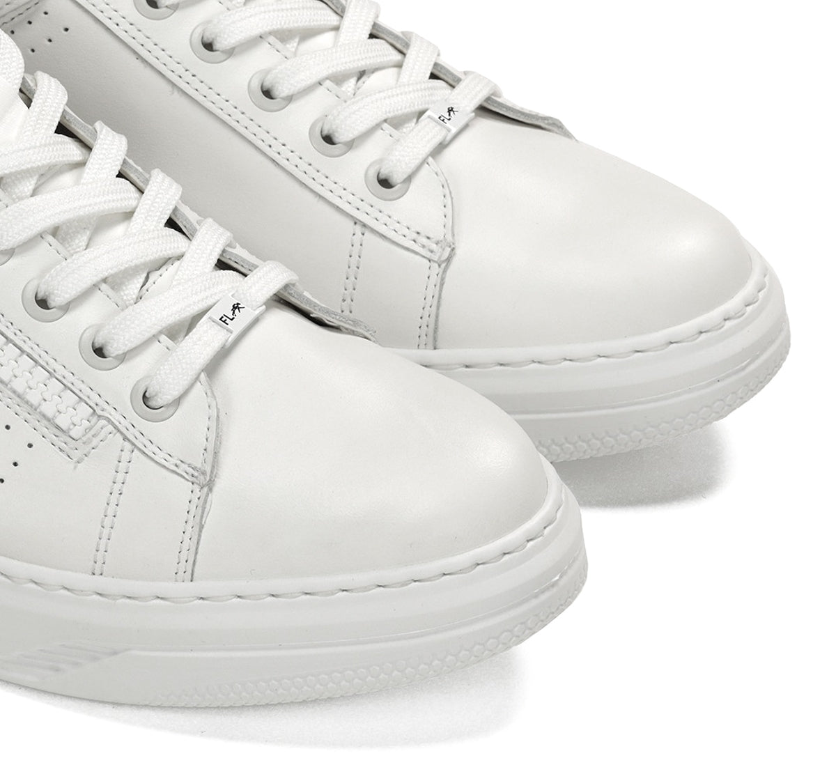 Fluchos Boston F1965 baskets blanc homme légères