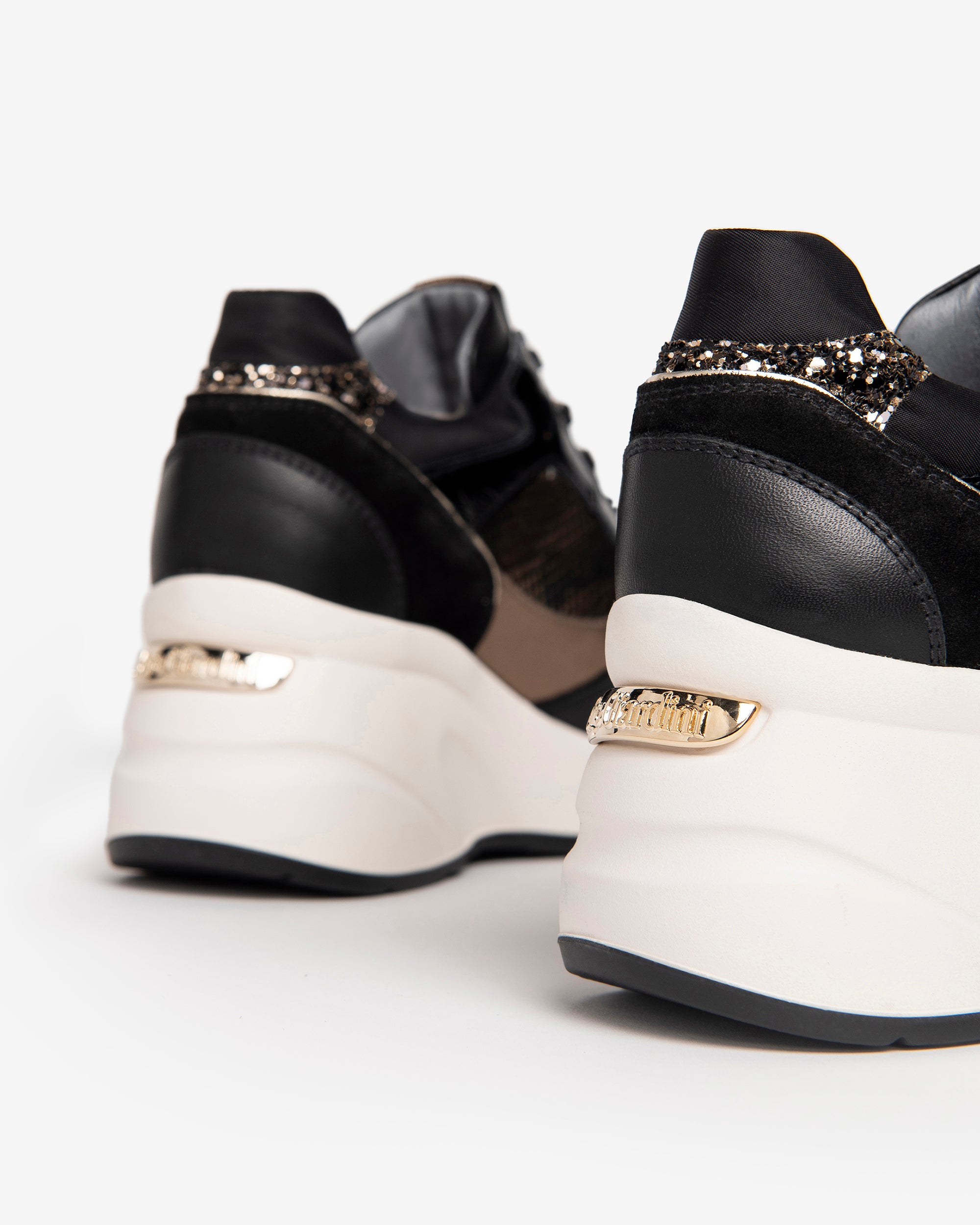Nero Giardini Sneakers baskets cuir femme daim