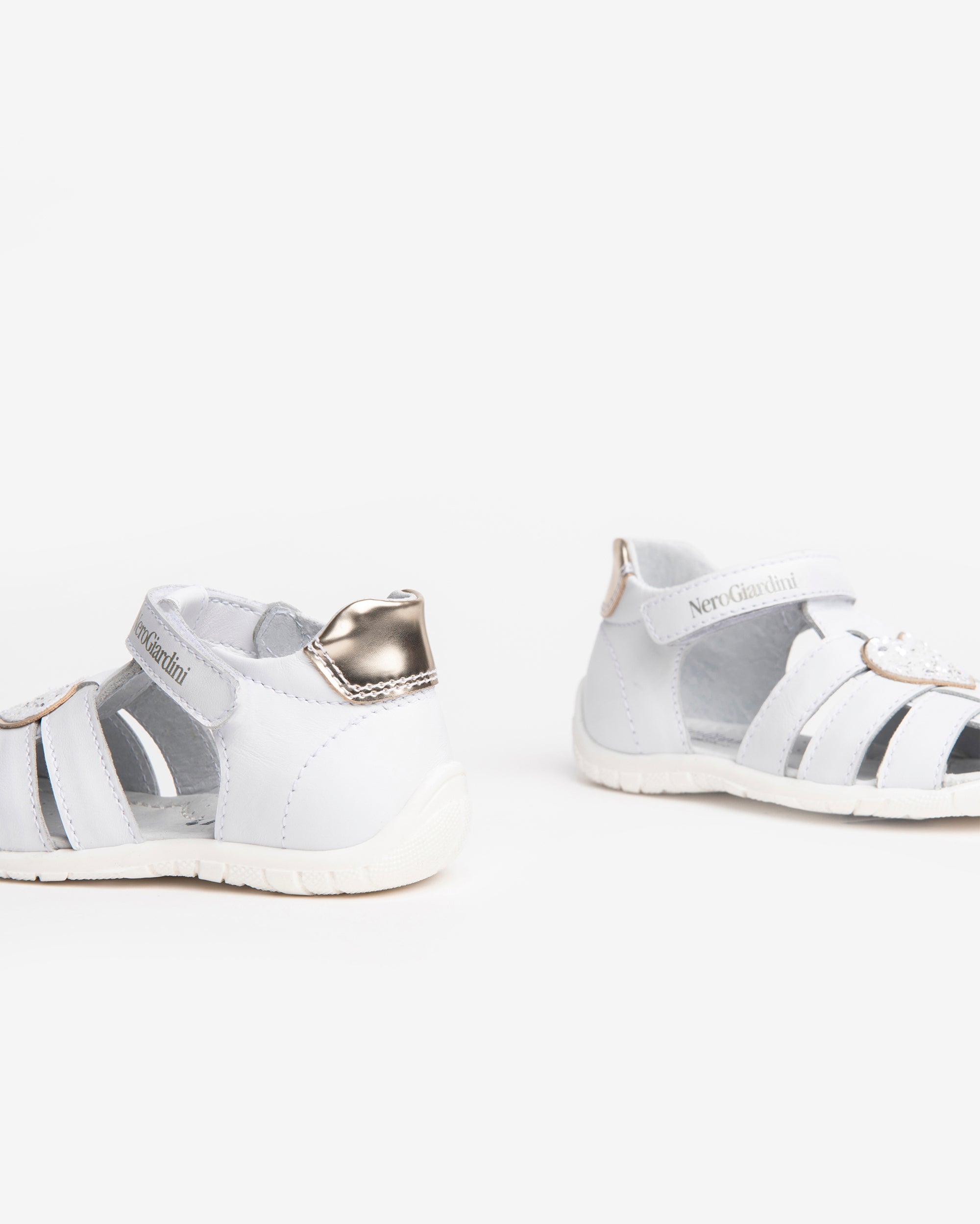 Nero Giardini Sandals Bébé Fille 19 Cuir Paillettes
