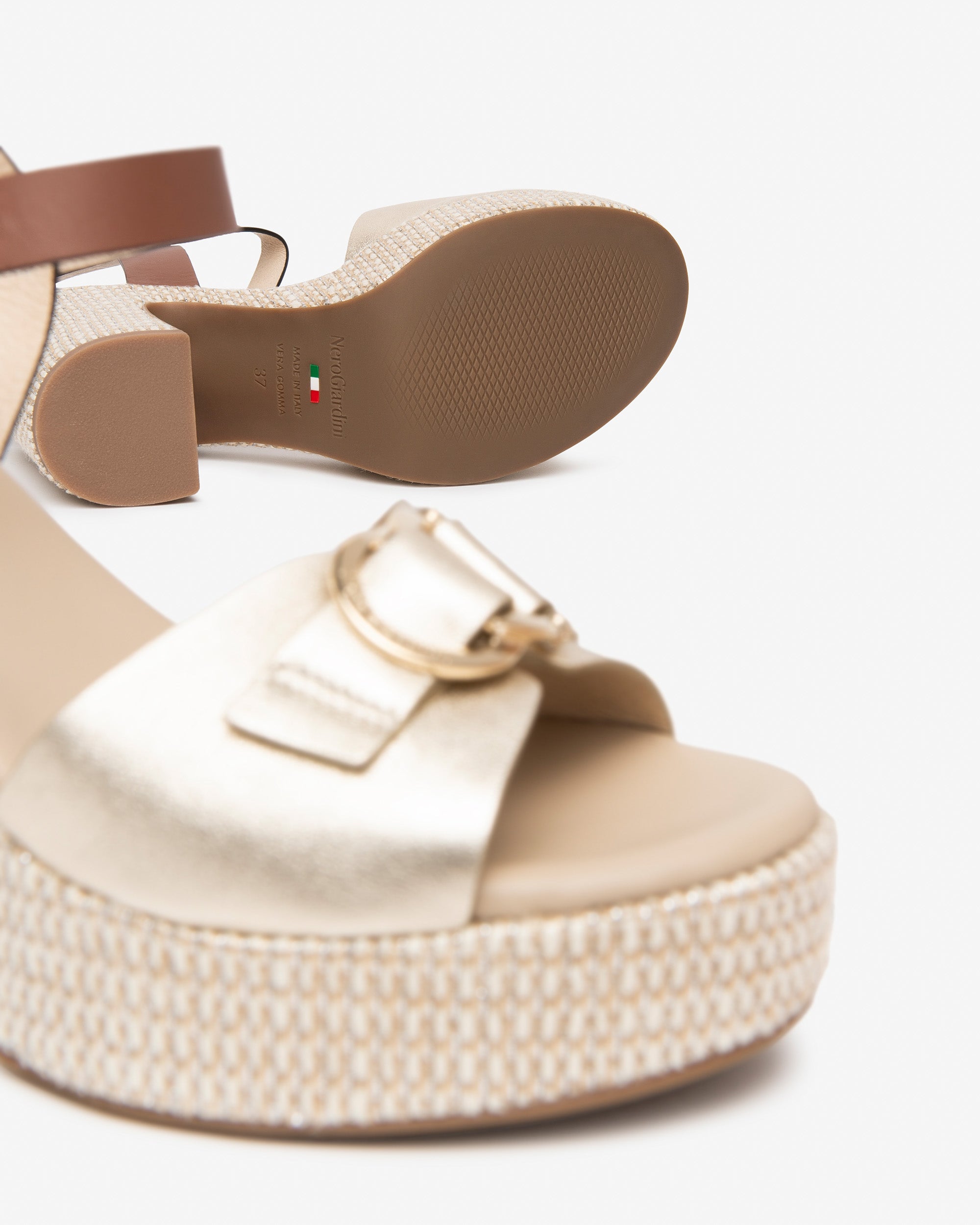 Nero Giardini Sandals sandales cuir femme pointure 38