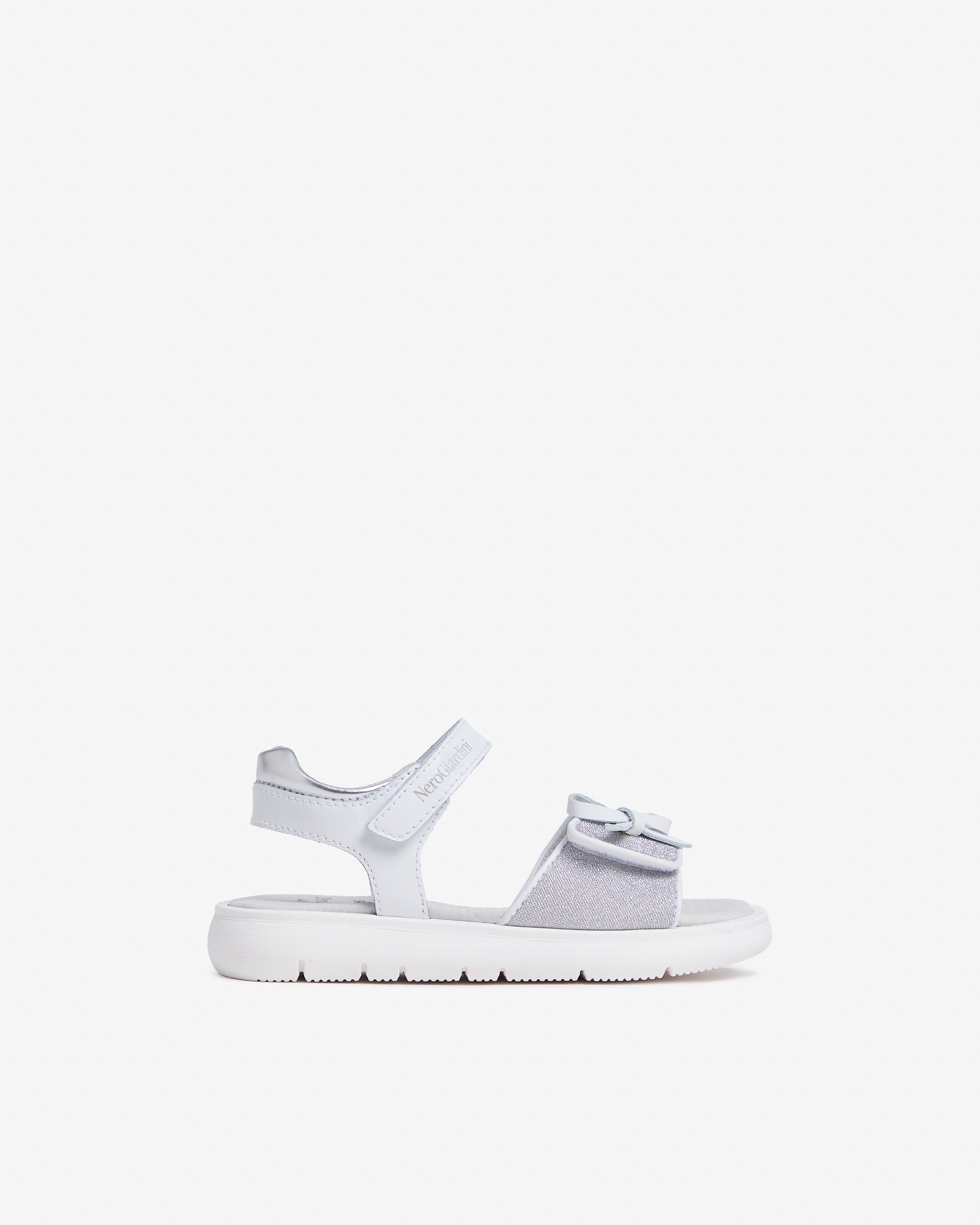 Nero Giardini Sandals sandales fille cuir pointure 28