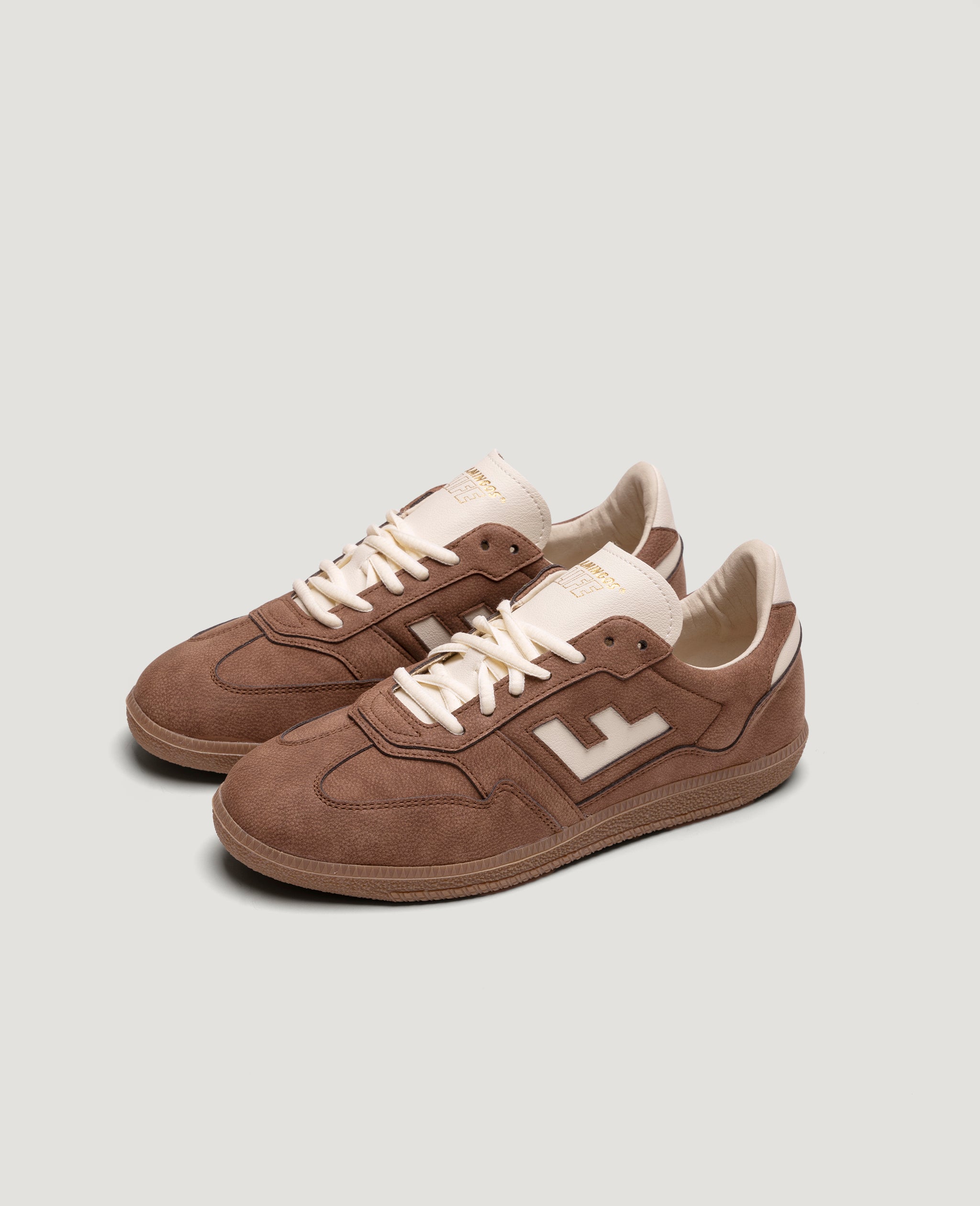 Flamingos Life Burela Slim Nobuck baskets cacao vegan