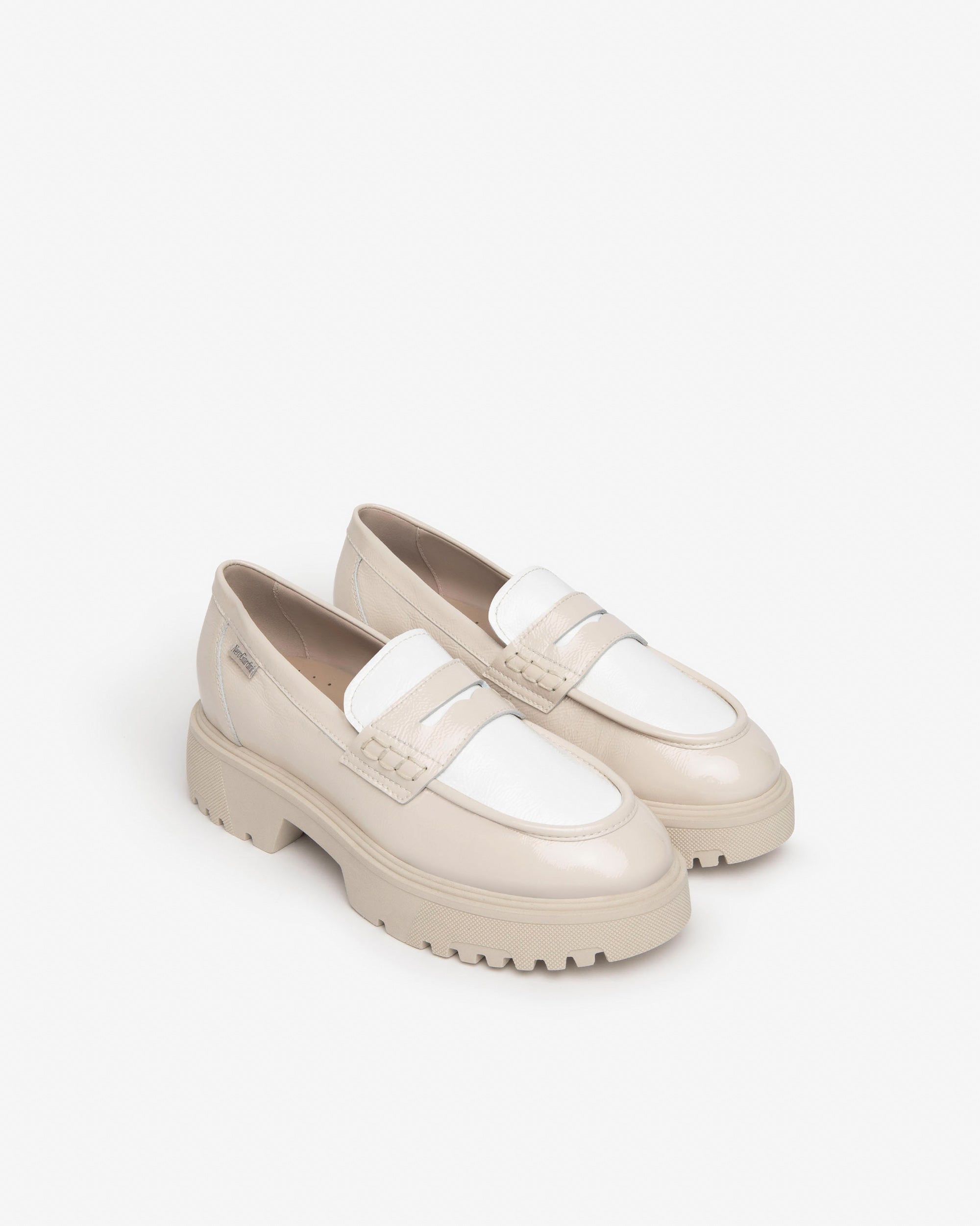 Nero Giardini Loafers mocassins cuir verni femme pointure 38