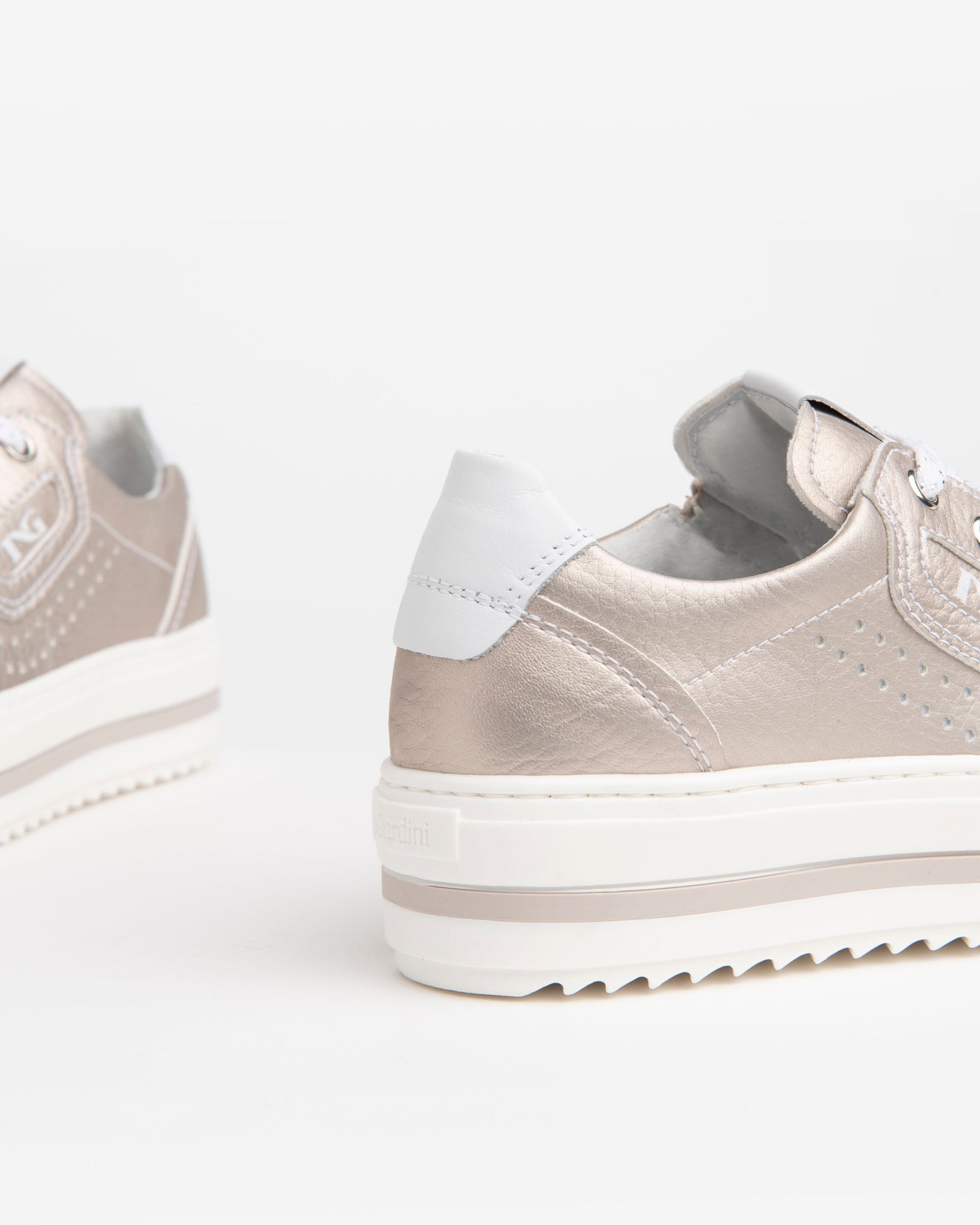 Nero Giardini Sneakers baskets ado fille zip cuir