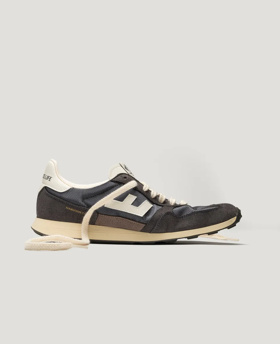 Flamingos Life Marathon Club sneakers anthracite grises