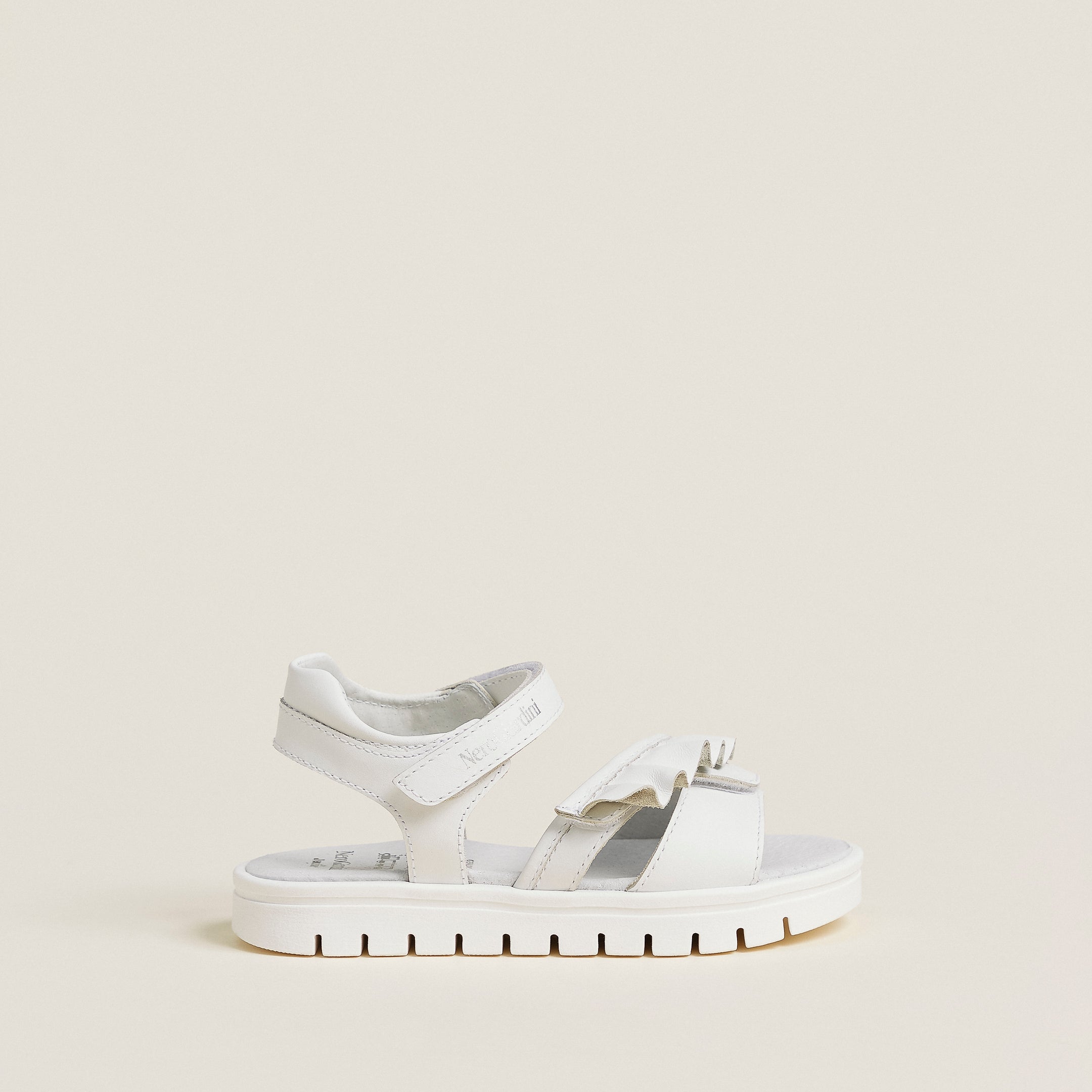 Nero Giardini Sandals sandales fille cuir junior