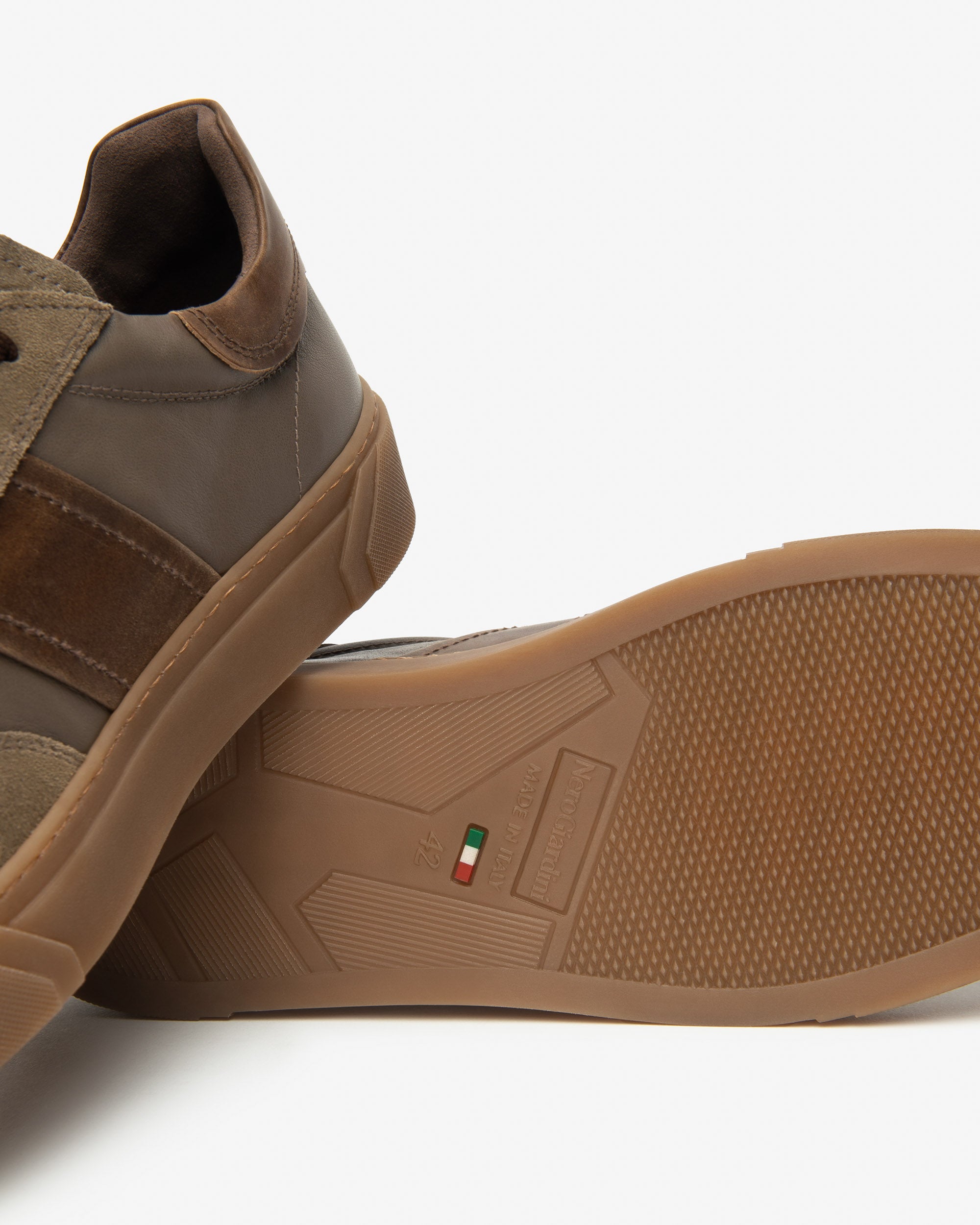 Nero Giardini Sneakers baskets homme cuir daim pointure 42