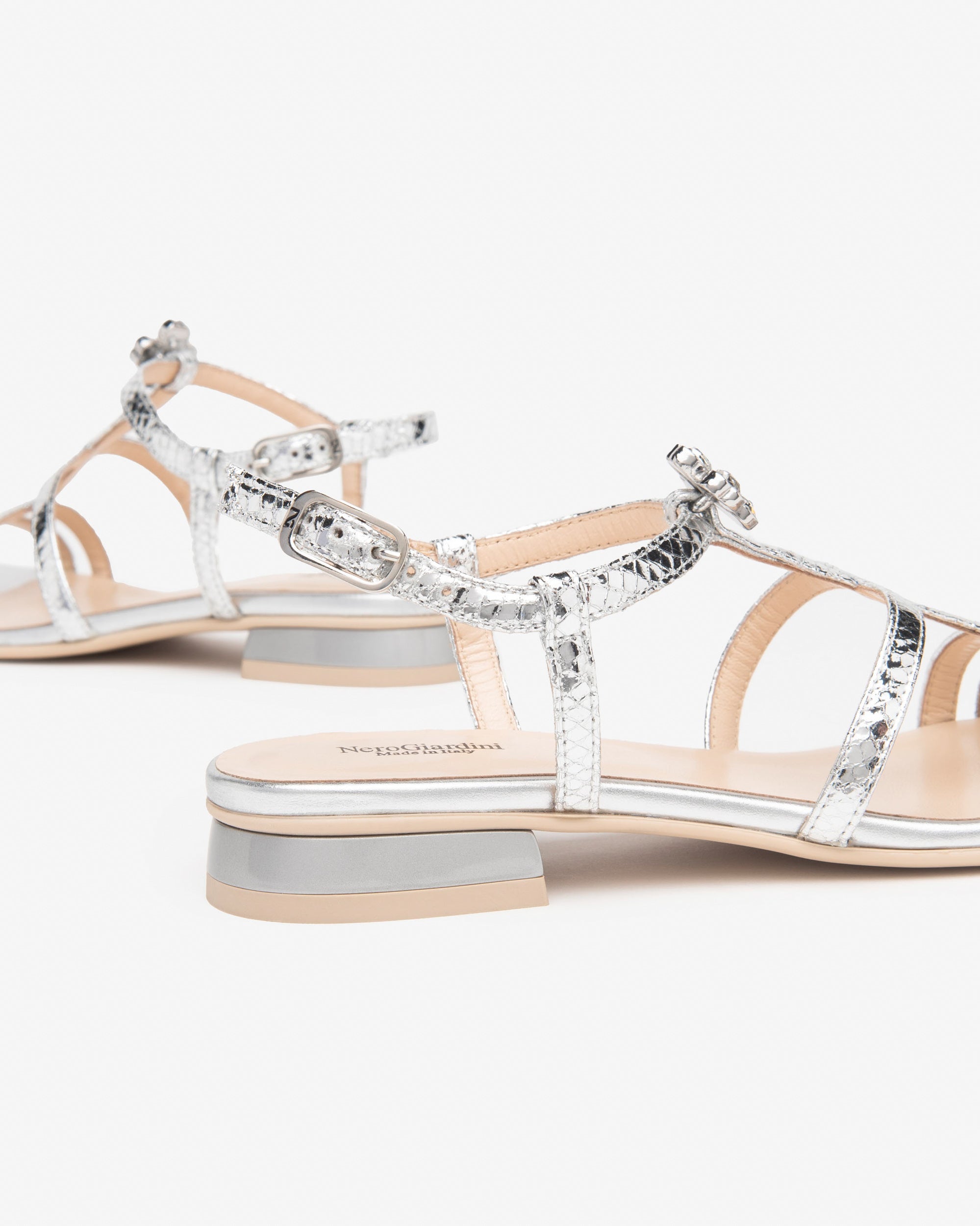 Nero Giardini Sandals sandales cuir femme été
