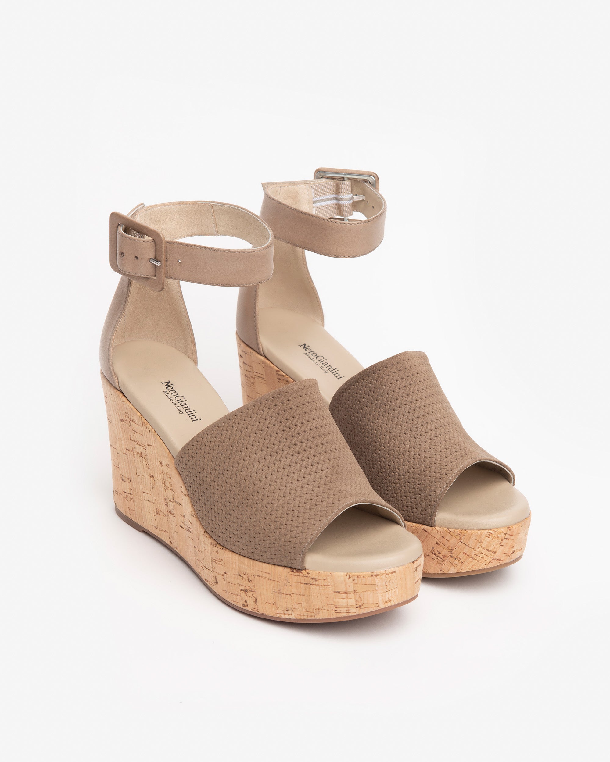 Nero Giardini Sandals sandales femme daim