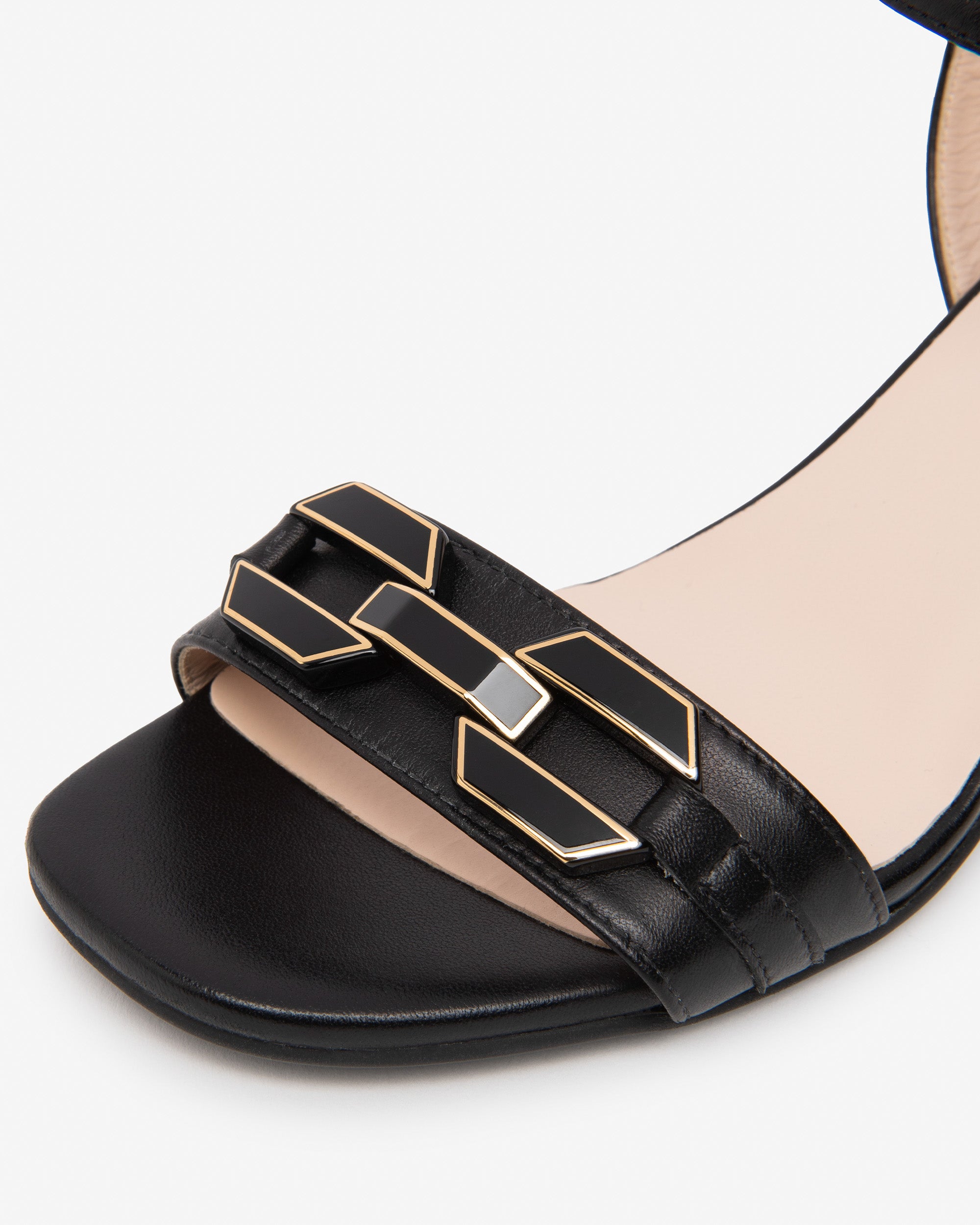 Nero Giardini Sandals sandales cuir femme confort
