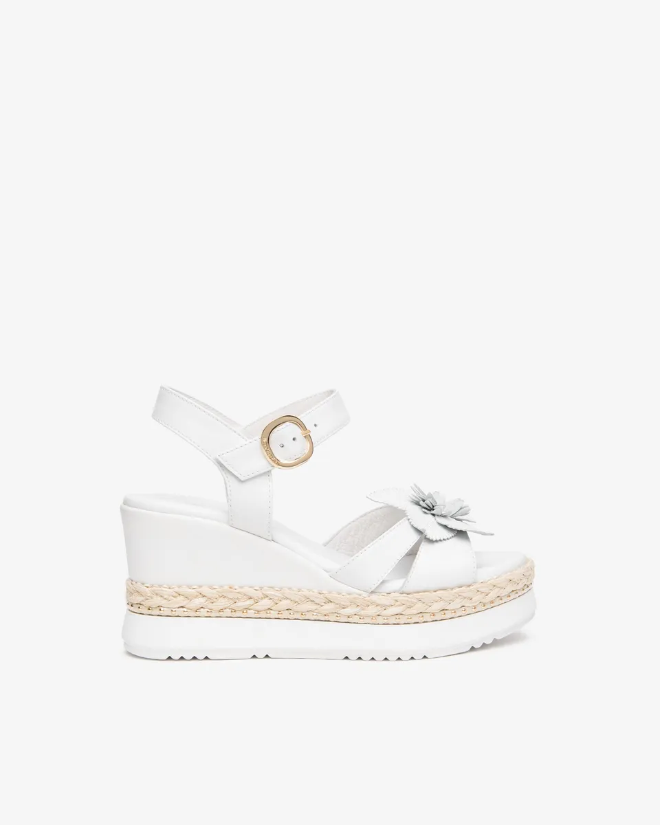 Nero Giardini Sandals sandales cuir femme confort
