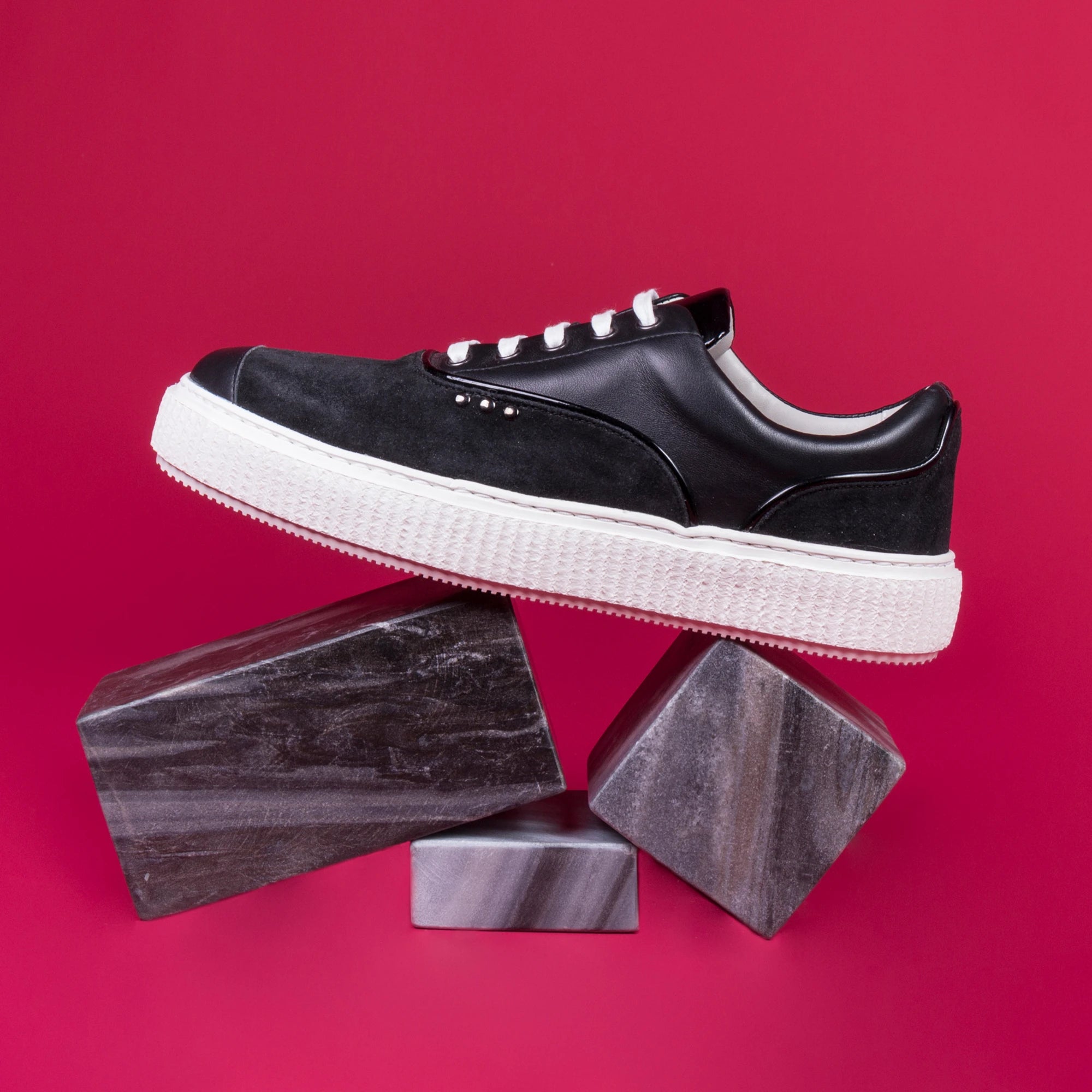 Me.Land Meaker baskets cuir daim noir semelle creepers