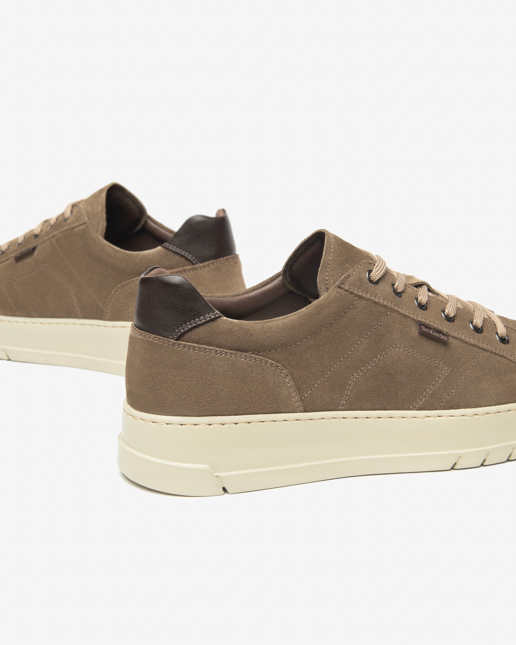 Nero Giardini Sneakers Homme 42 Cuir Daim Confort