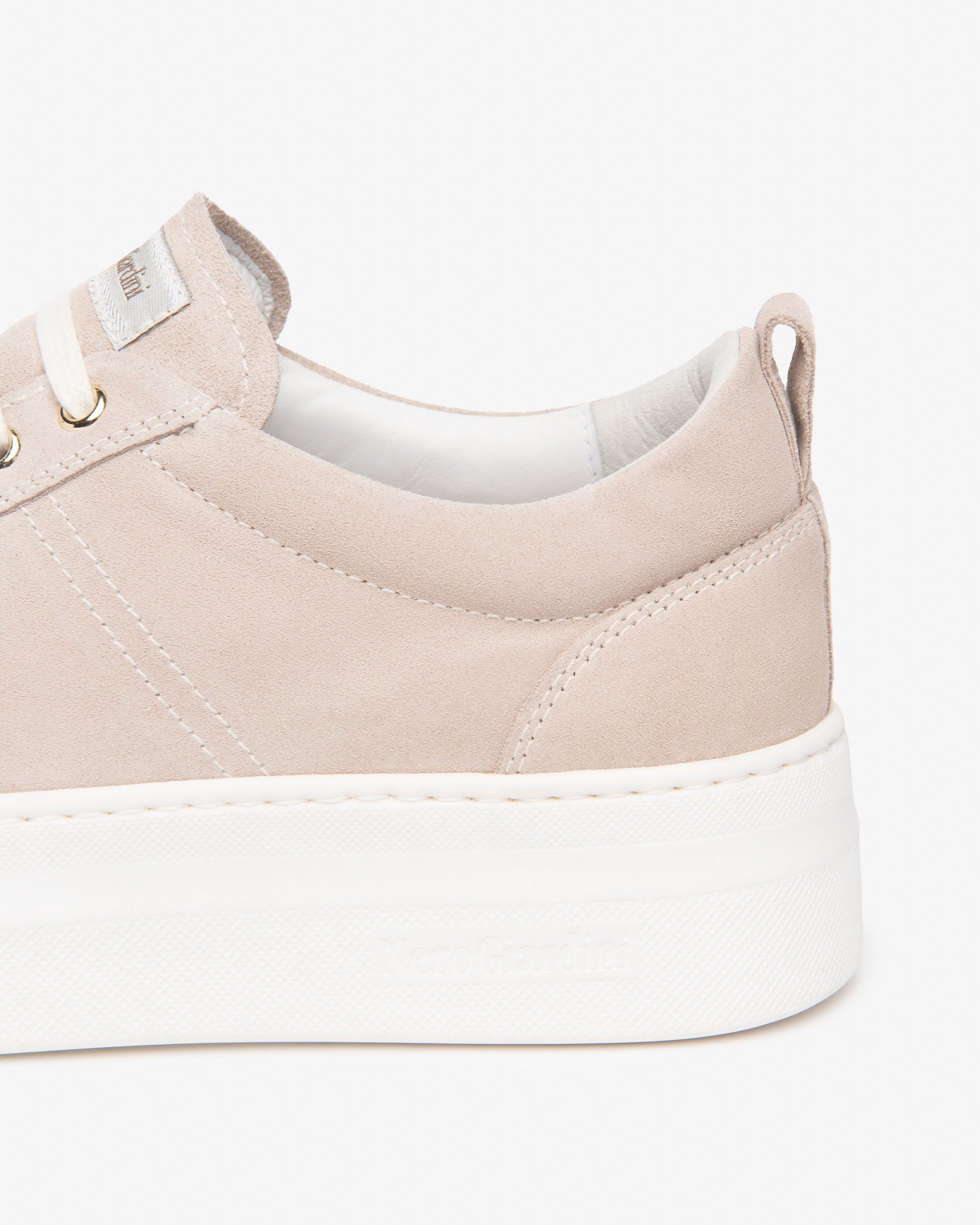 Nero Giardini Sneakers basket daim femme pointure 38