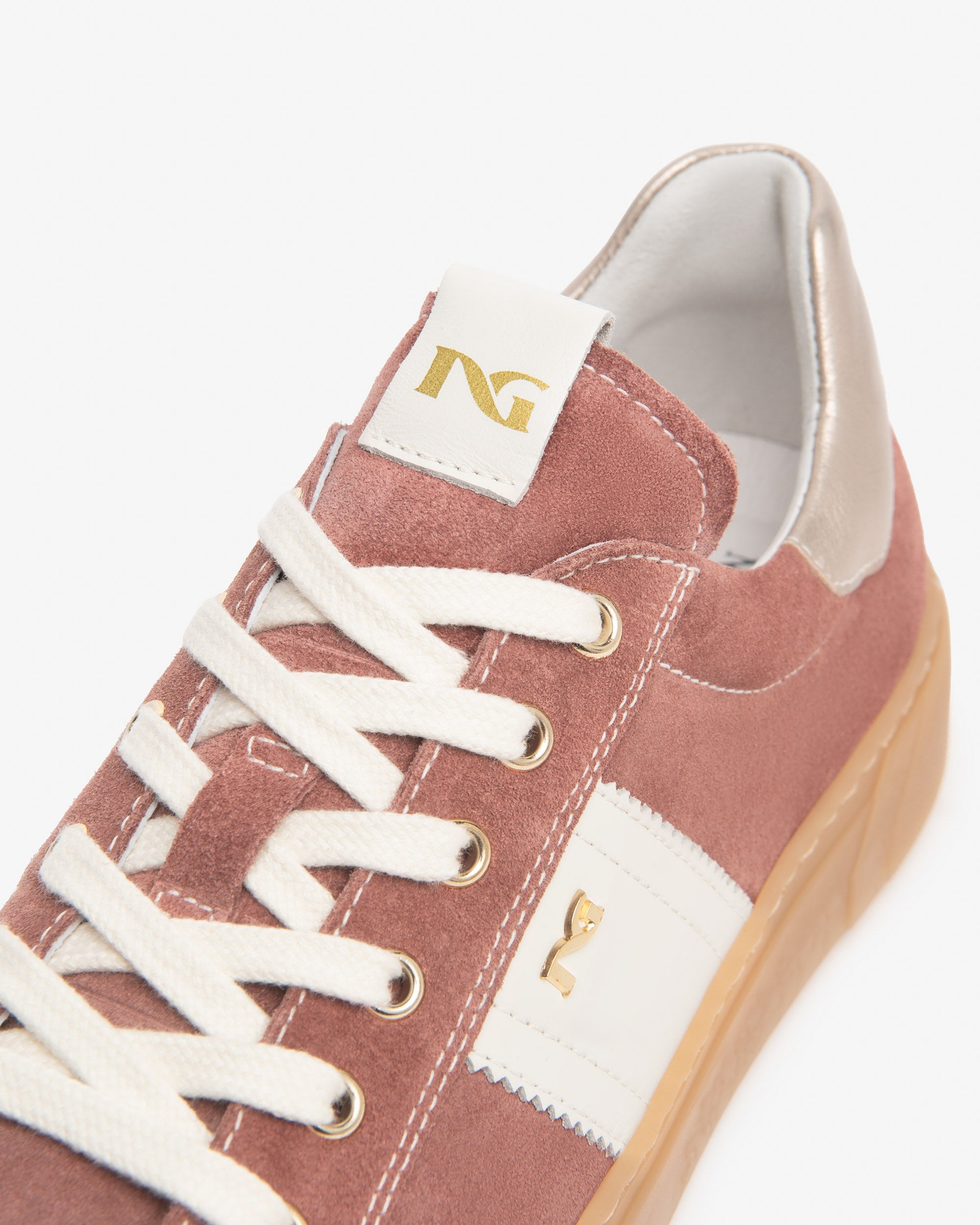 Nero Giardini Sneakers baskets daim cuir femme