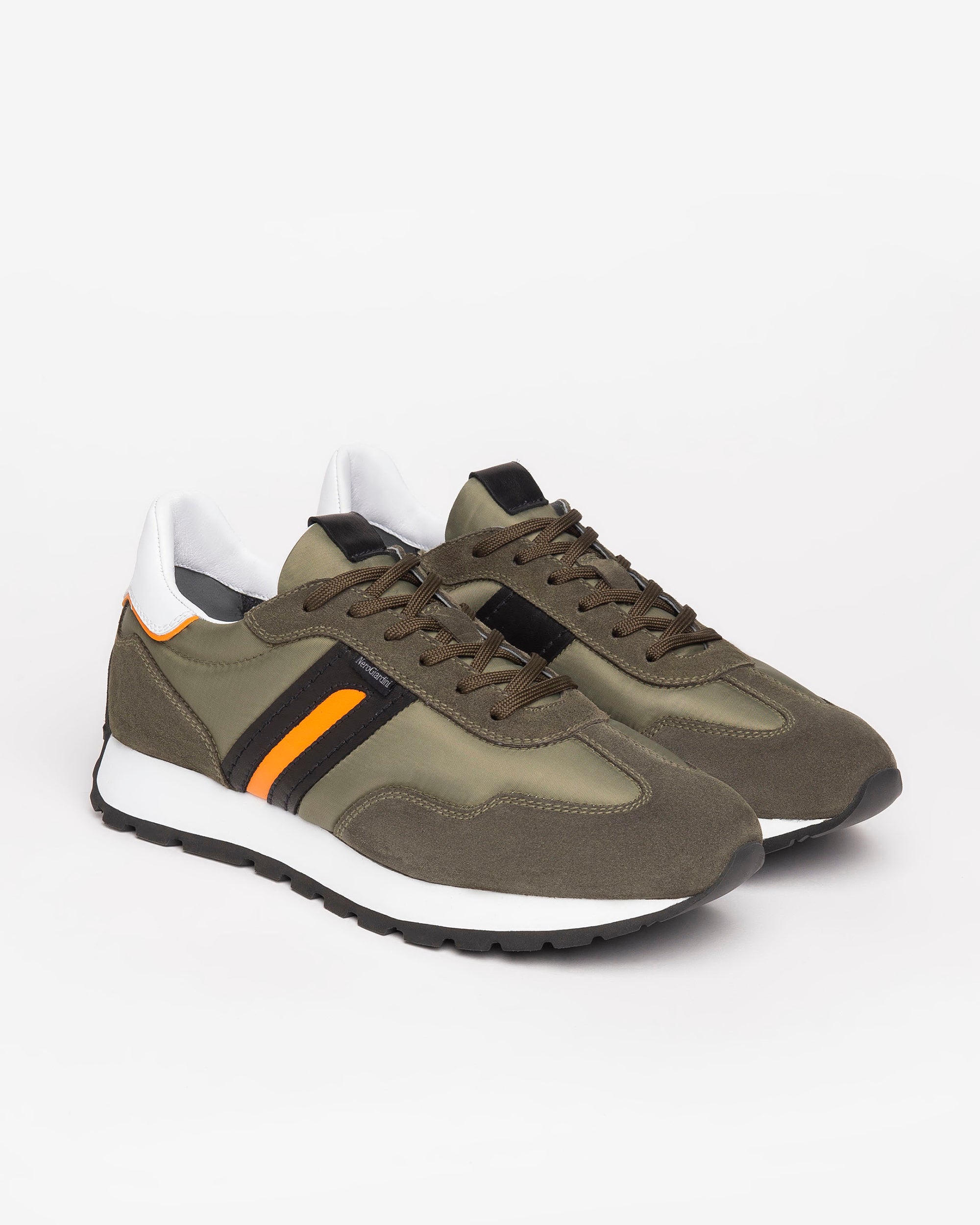 Nero Giardini Sneakers baskets homme daim DryGo
