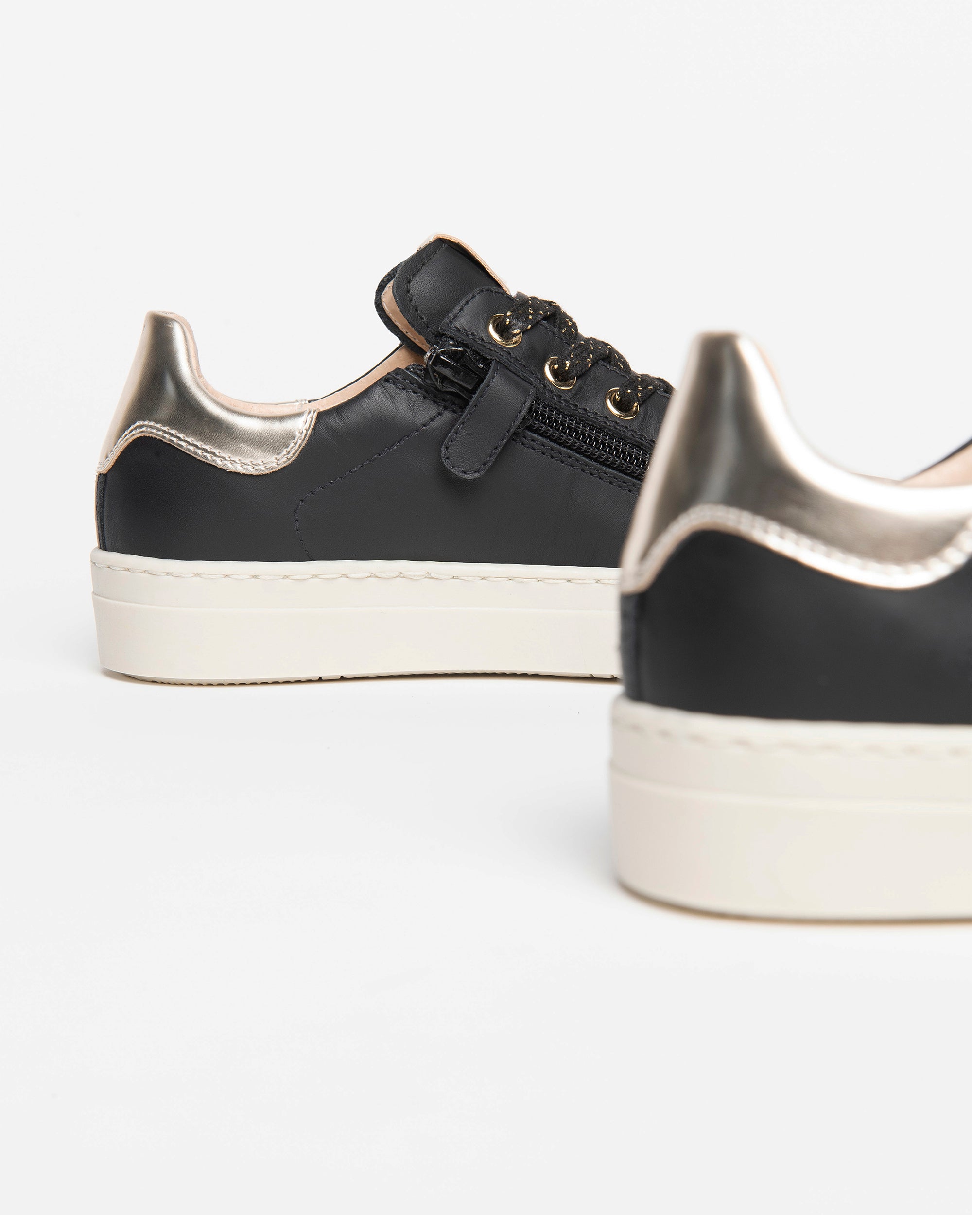 Nero Giardini Sneakers baskets cuir fille