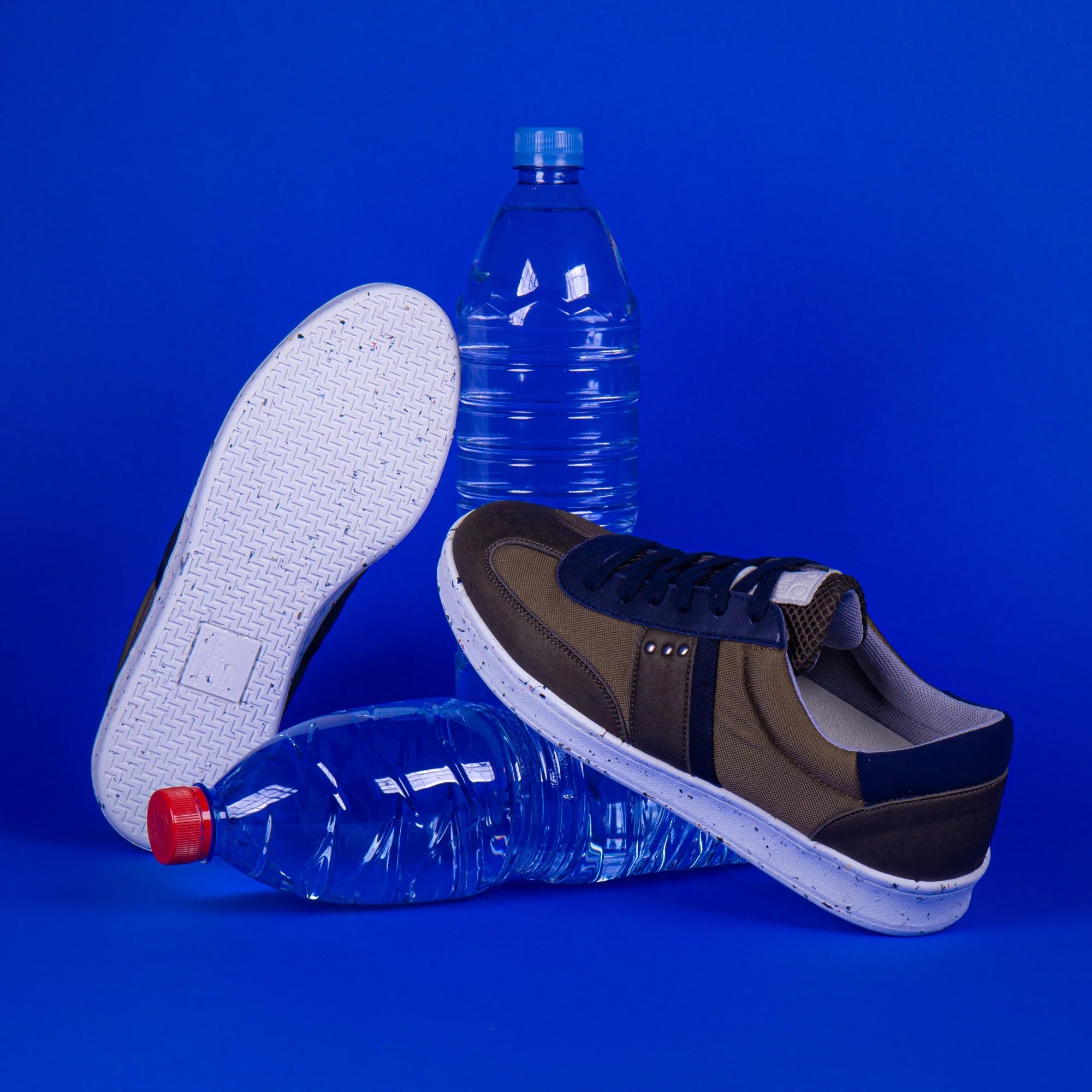 Me.Land Vivace baskets vegan kaki marine recyclées