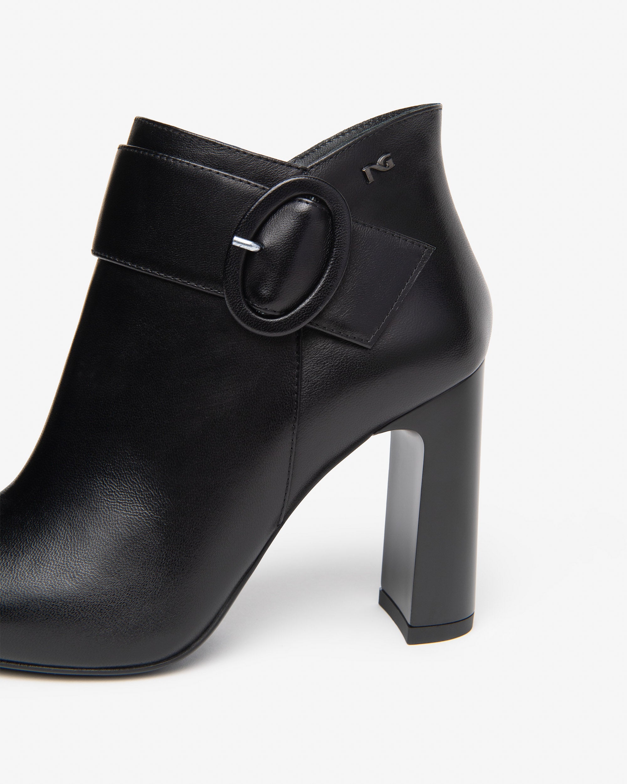 Nero Giardini Ankle Booties bottines cuir boucle talon 9,5 cm
