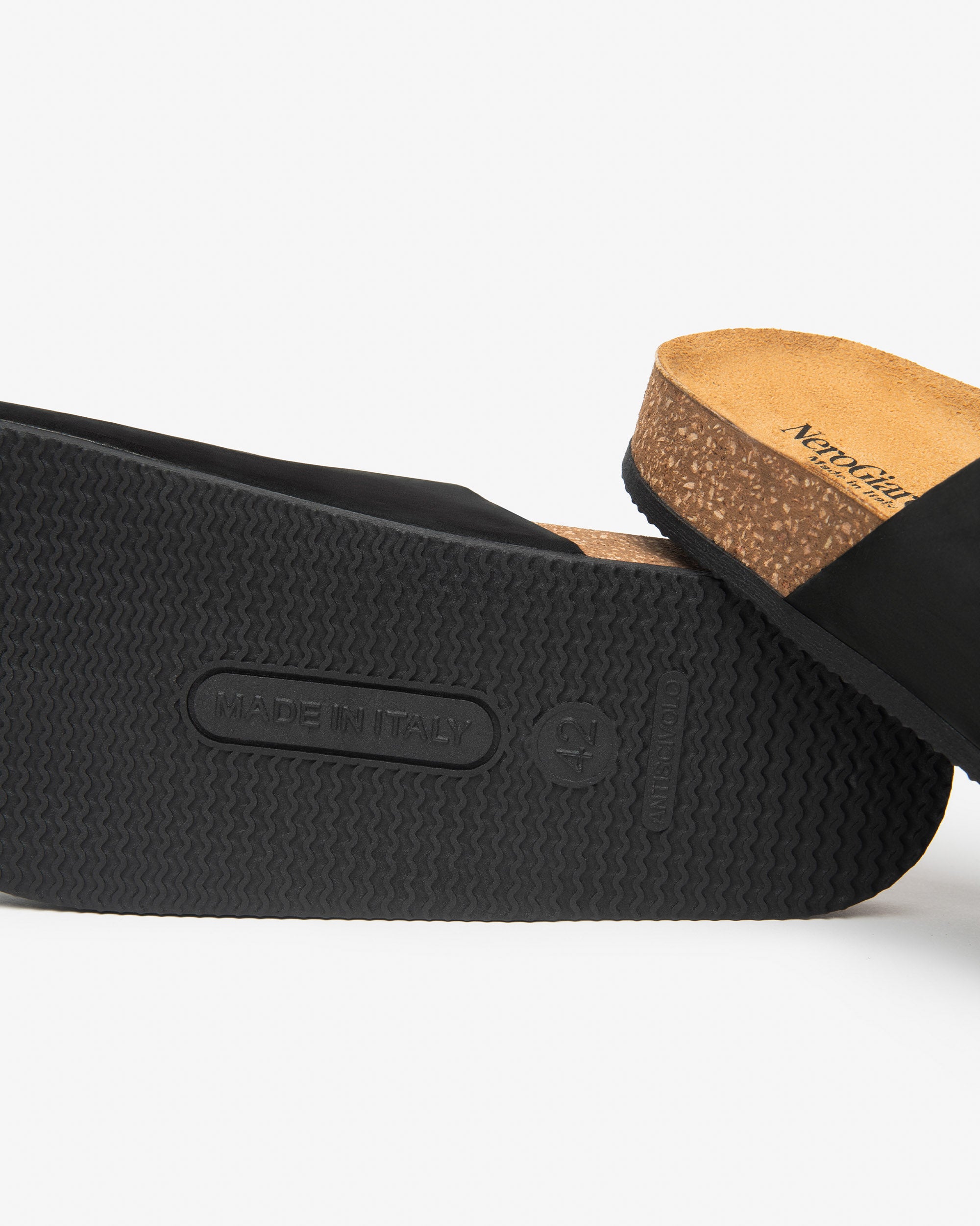 Nero Giardini Slippers pantoufles cuir homme 42
