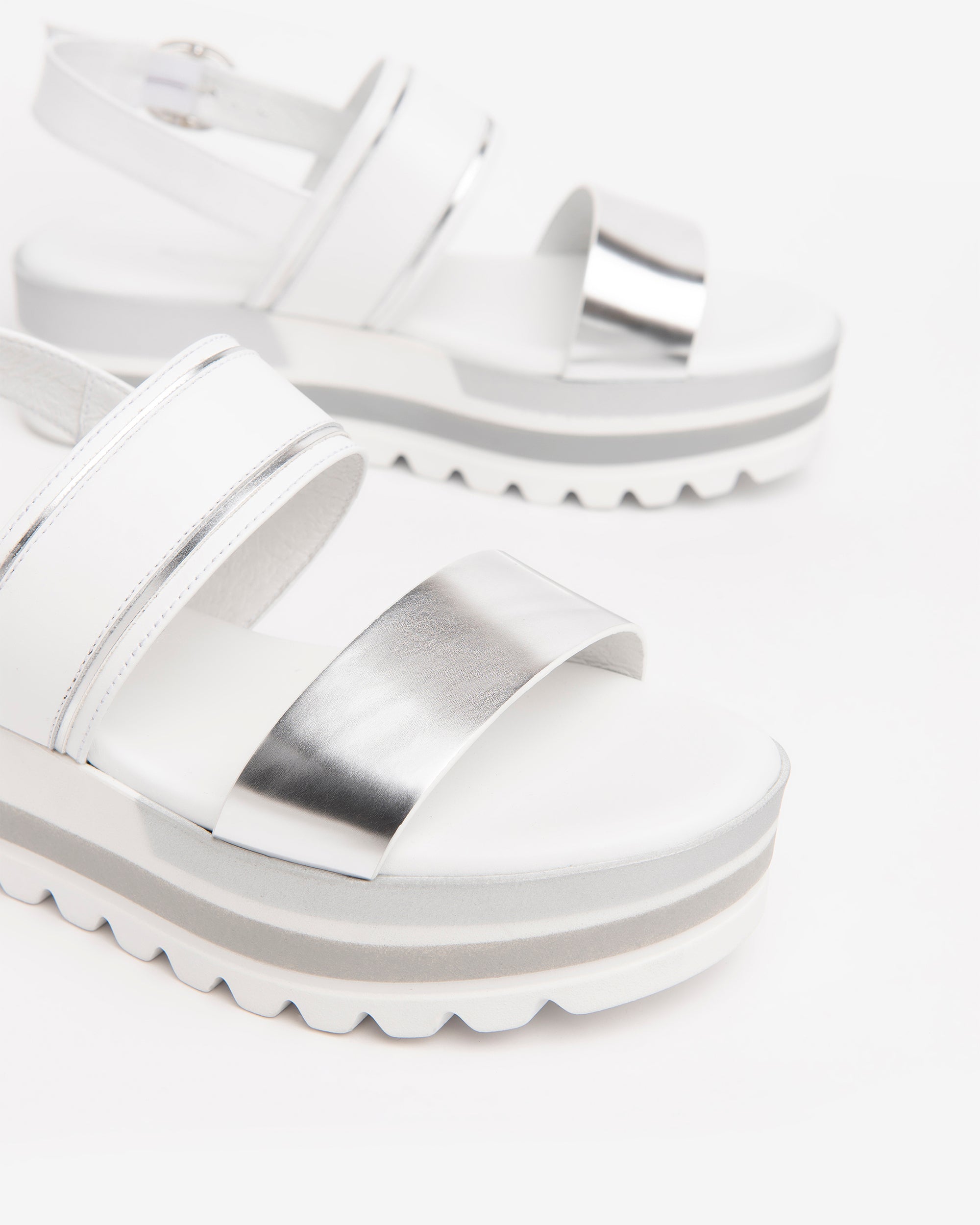 Nero Giardini Sandals sandales cuir tissu 38 femme