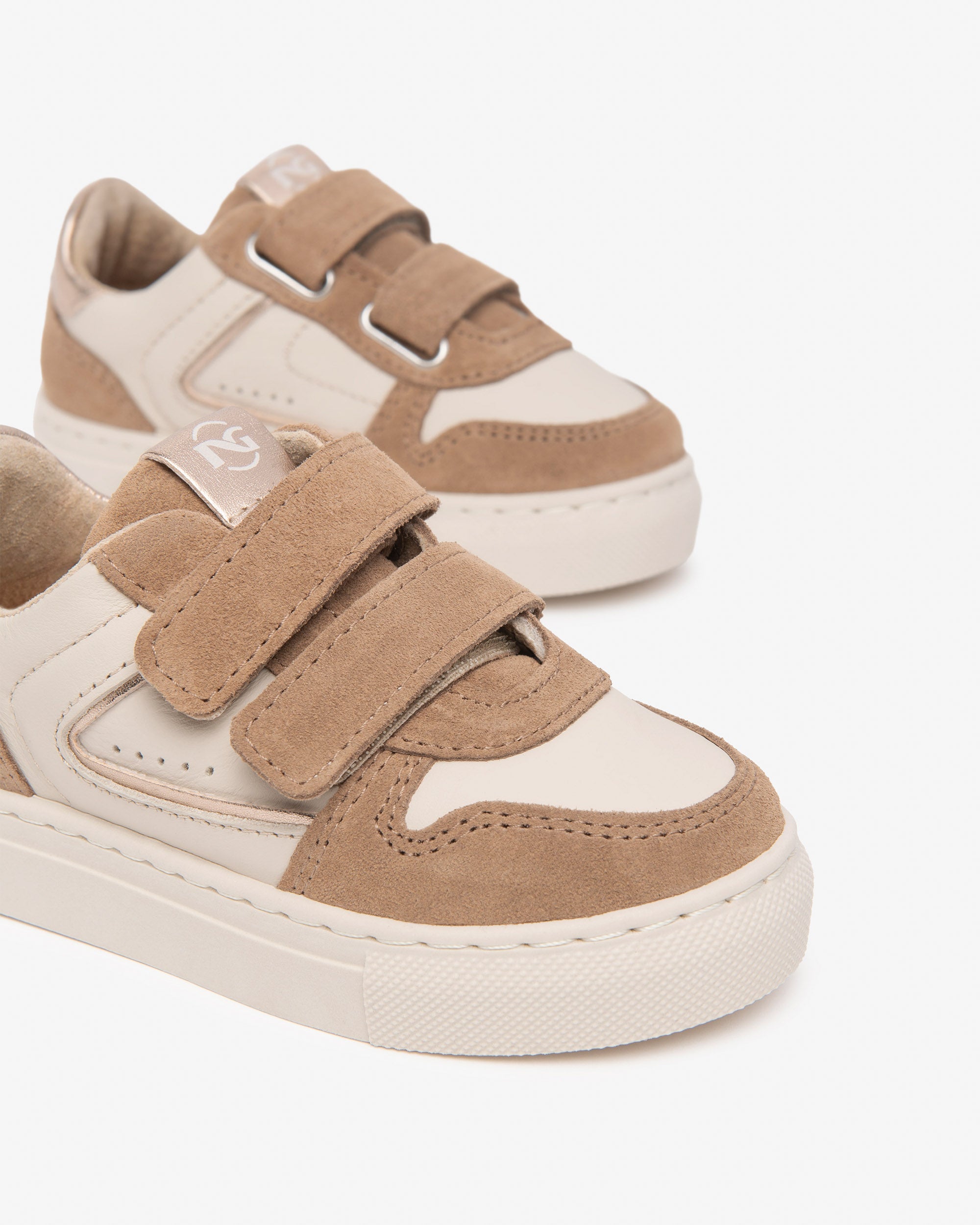 Nero Giardini Sneakers chaussures fille cuir scratch 26