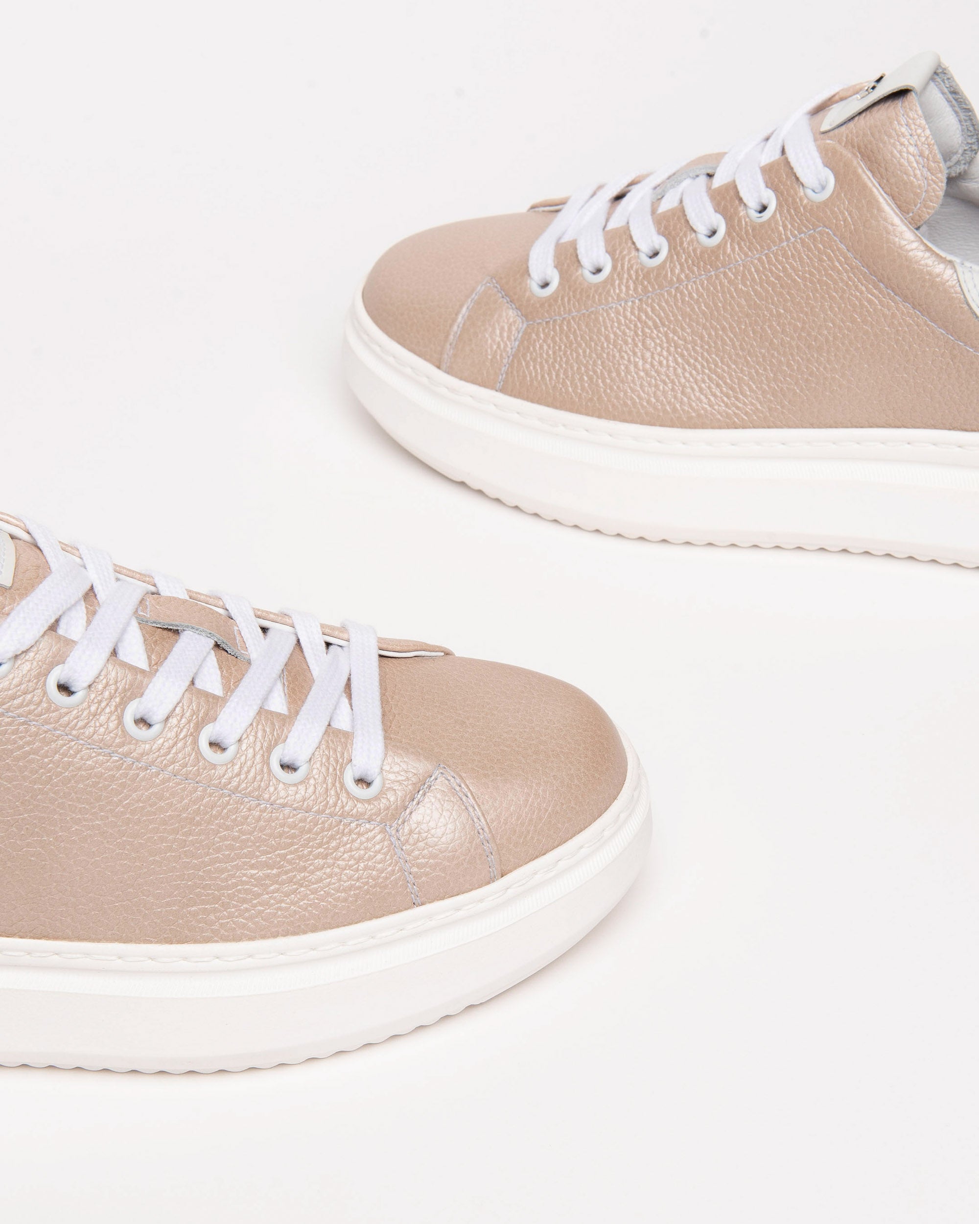 Nero Giardini Sneakers basket cuir femme pointure 38