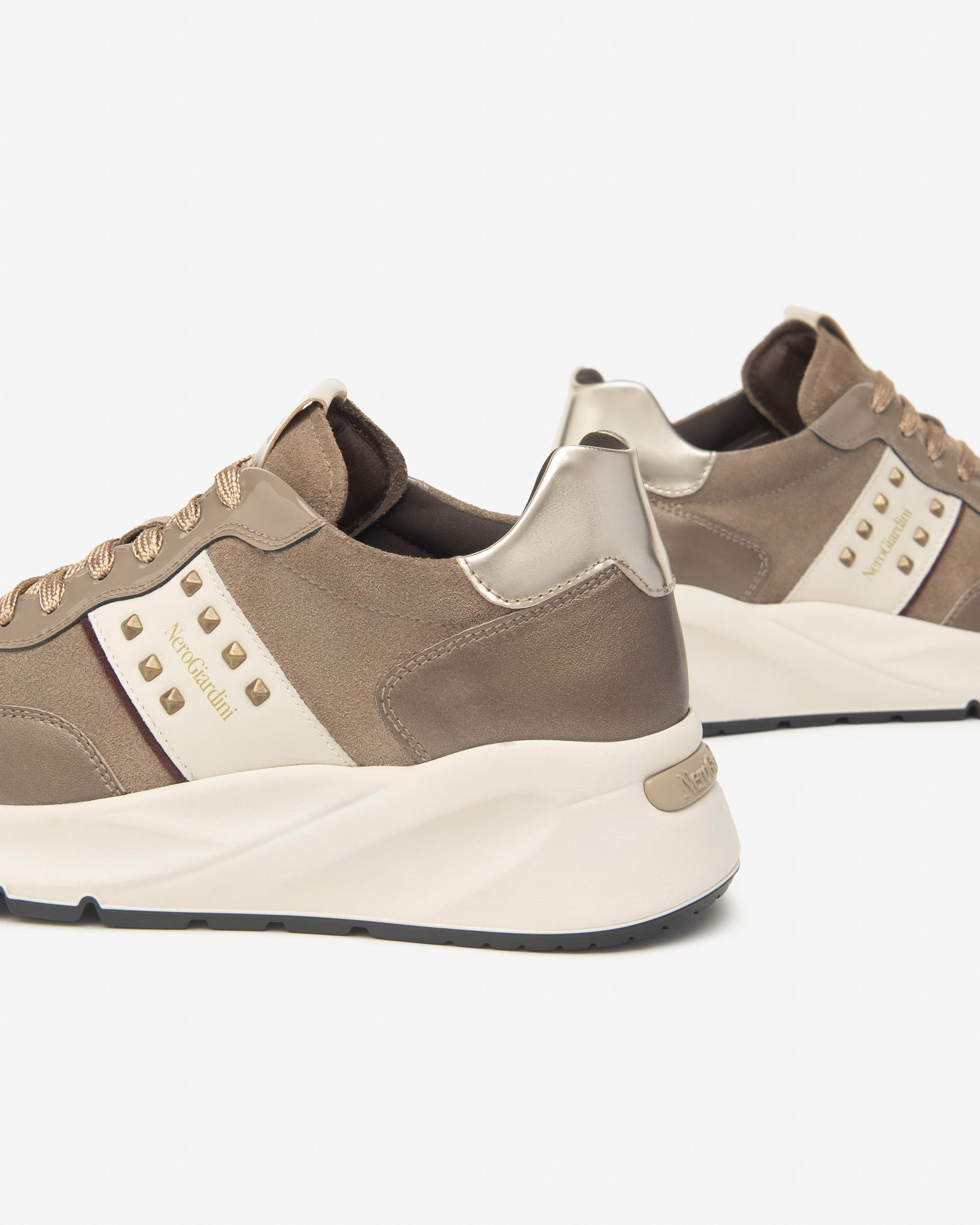 Nero Giardini Sneakers baskets daim cuir femme memory