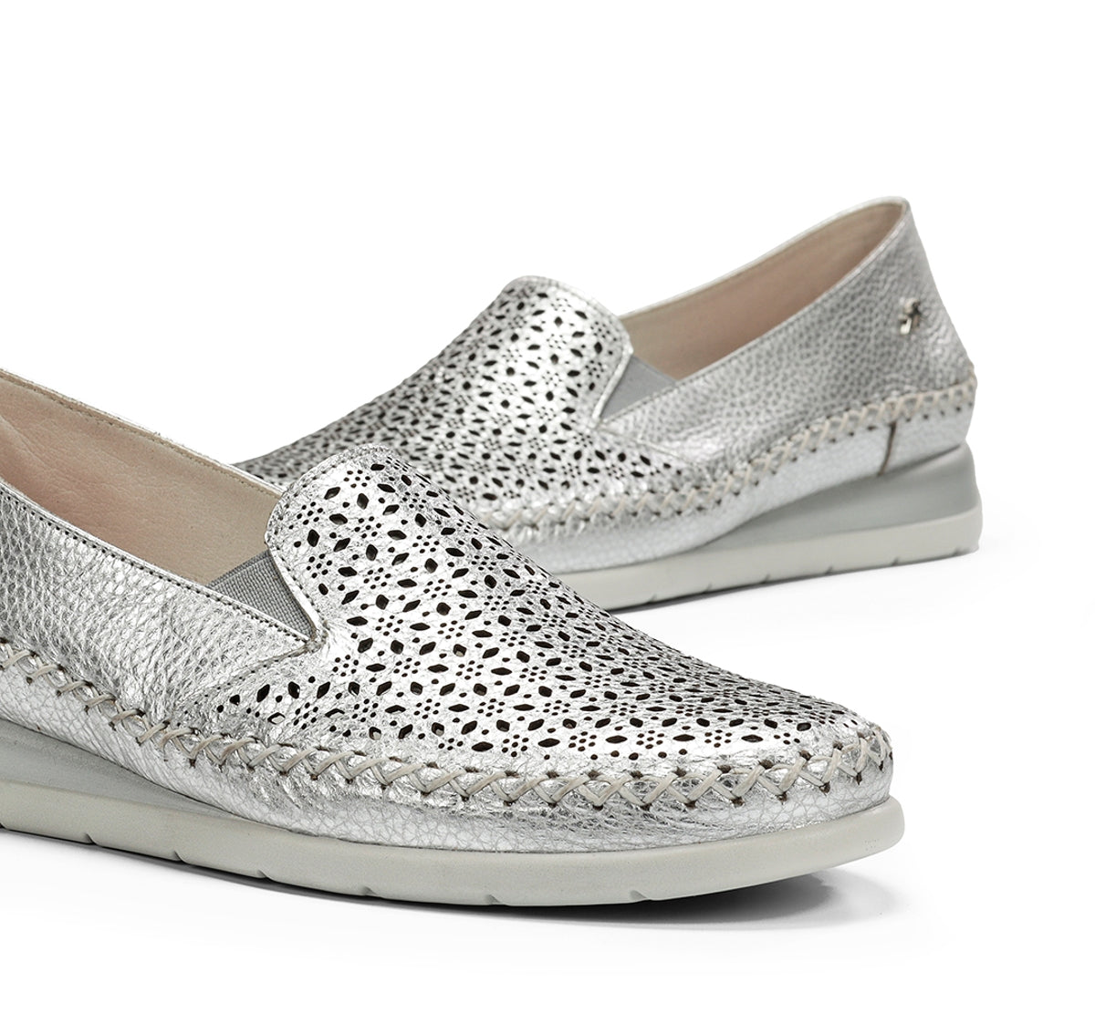 Fluchos Sella F2144 slip on femme argent confort