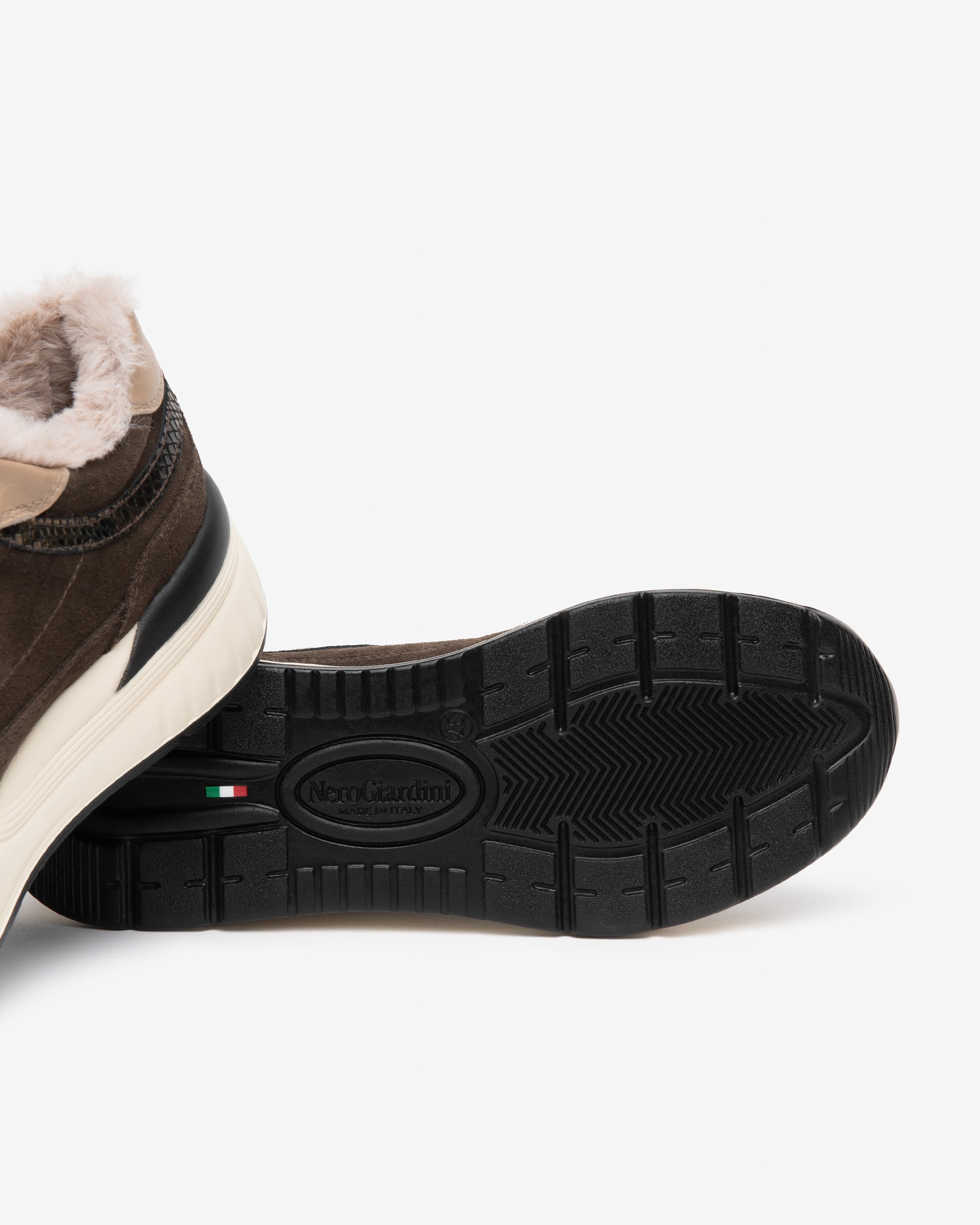 Nero Giardini Sneakers baskets daim cuir femme 60 mm