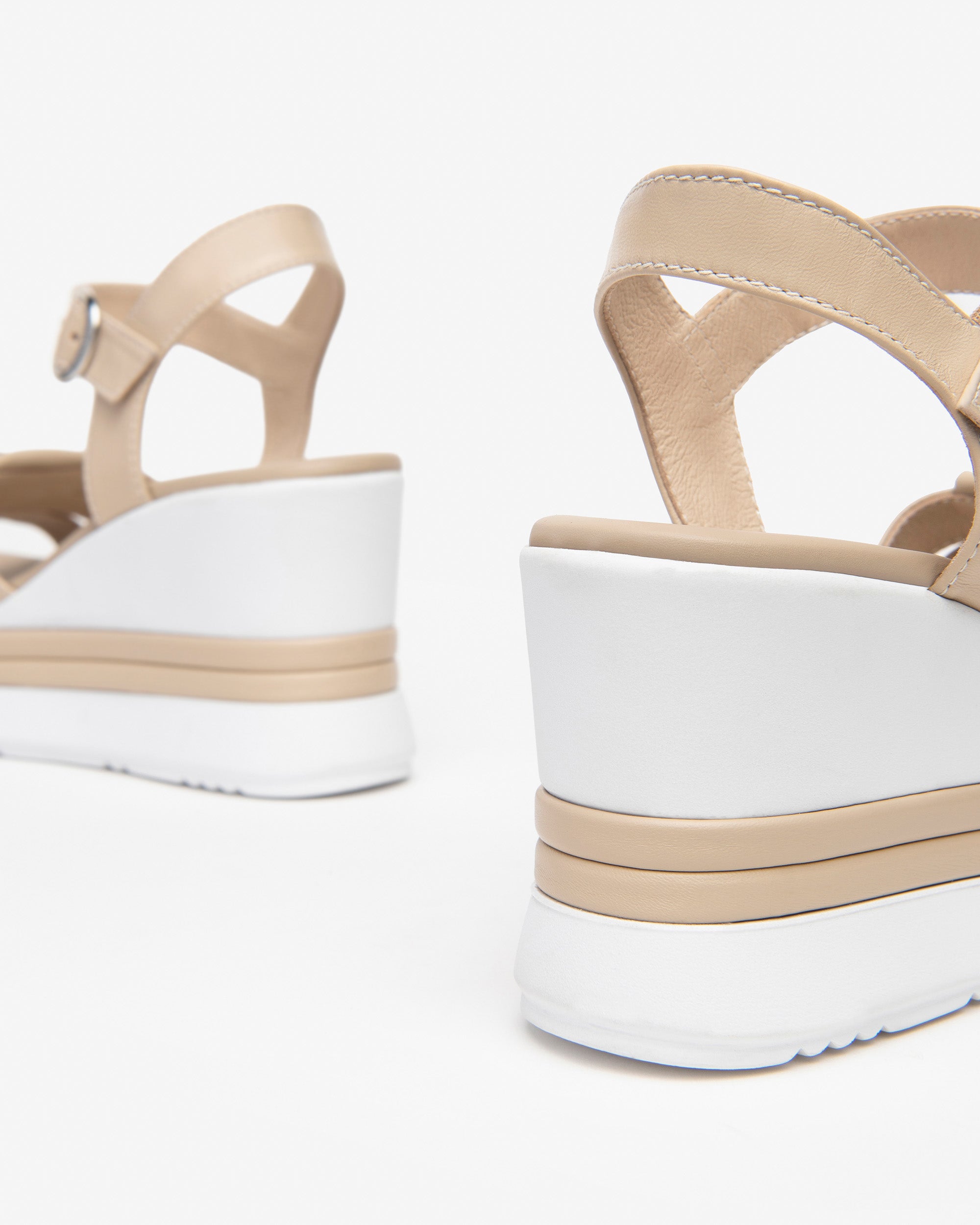 Nero Giardini Sandals sandales cuir femme pointure 38