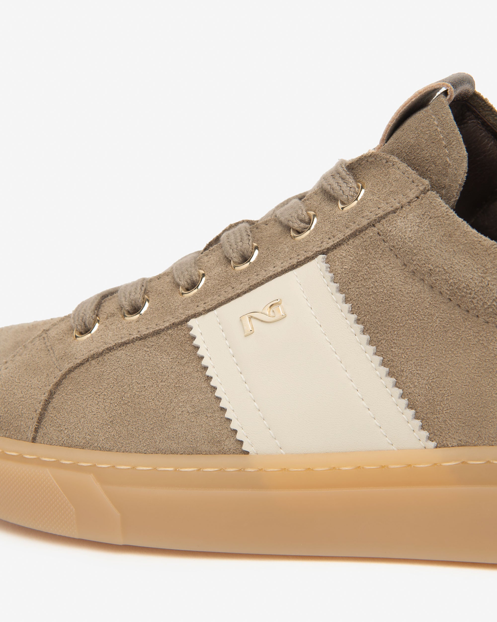 Nero Giardini Sneakers baskets cuir daim femme 38