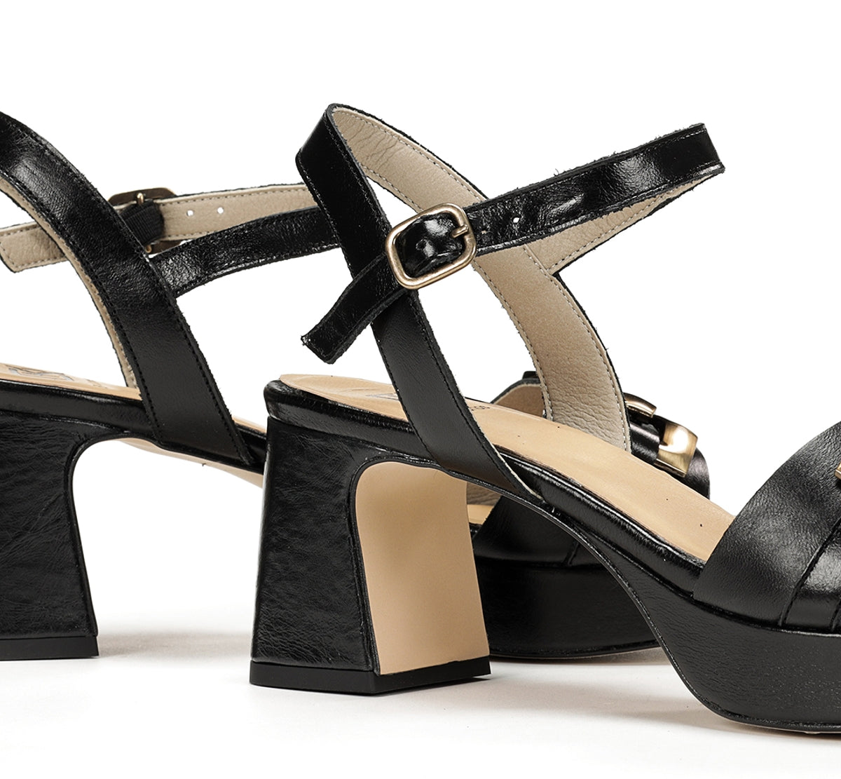 Dorking by Fluchos Lyra D9253 sandales noires femme cuir