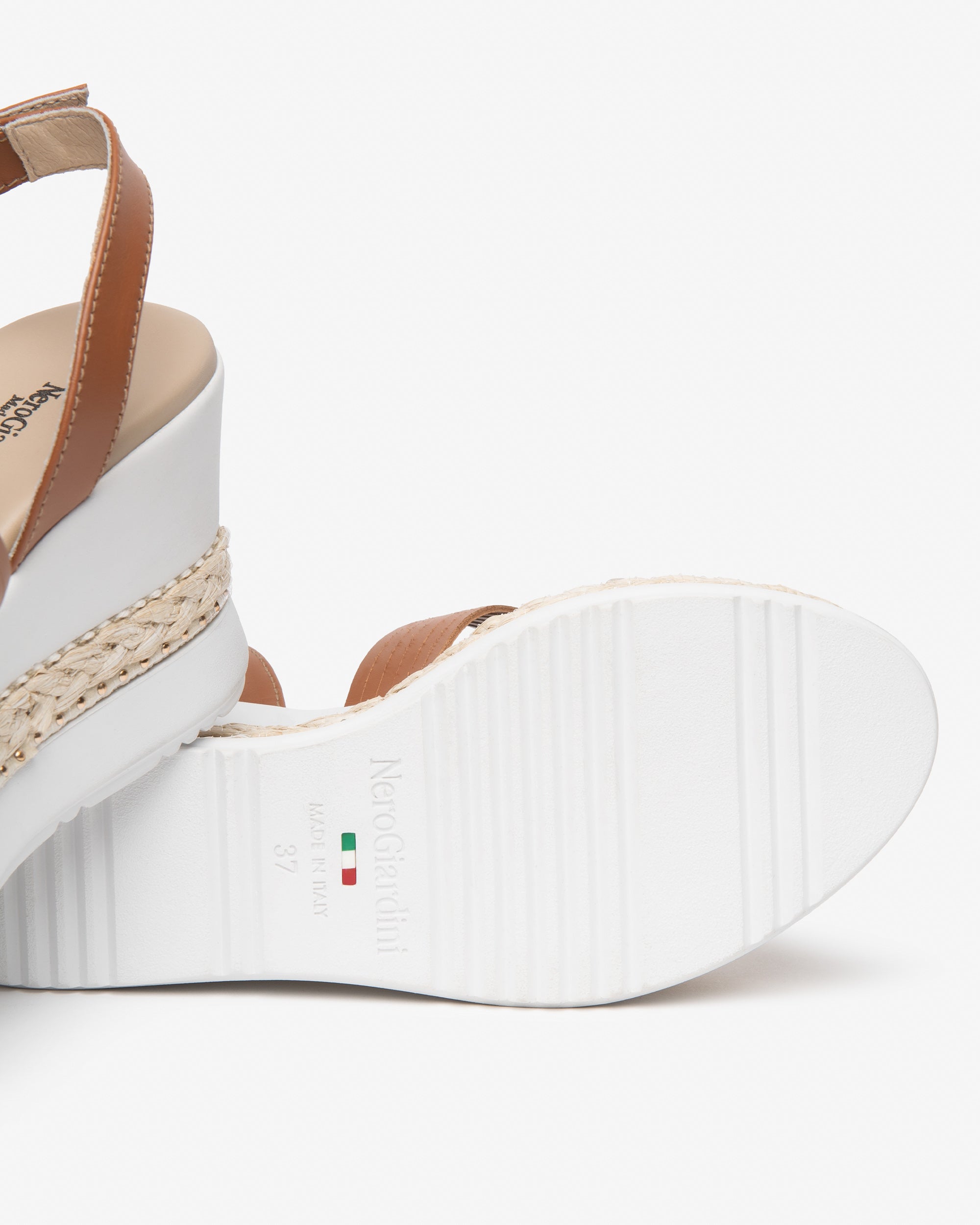 Nero Giardini Sandals sandales femme cuir confort