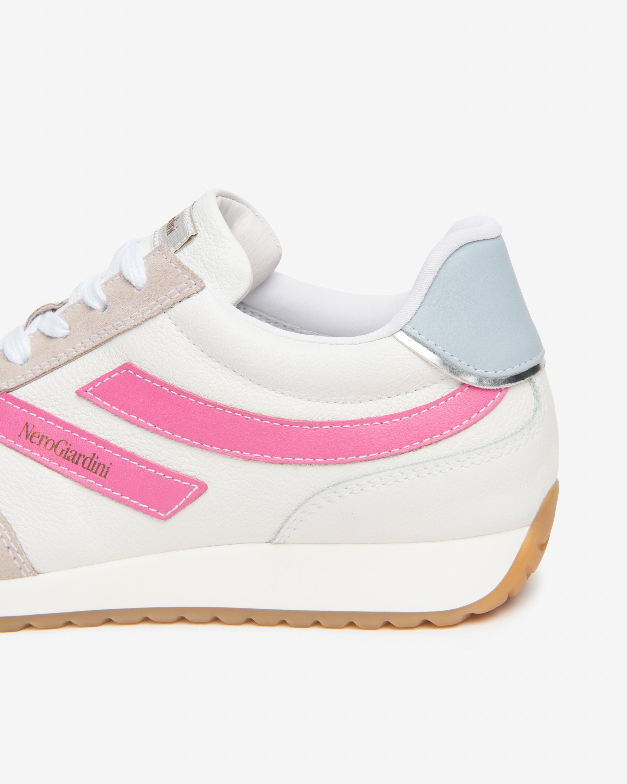 Nero Giardini Sneakers baskets cuir femme daim