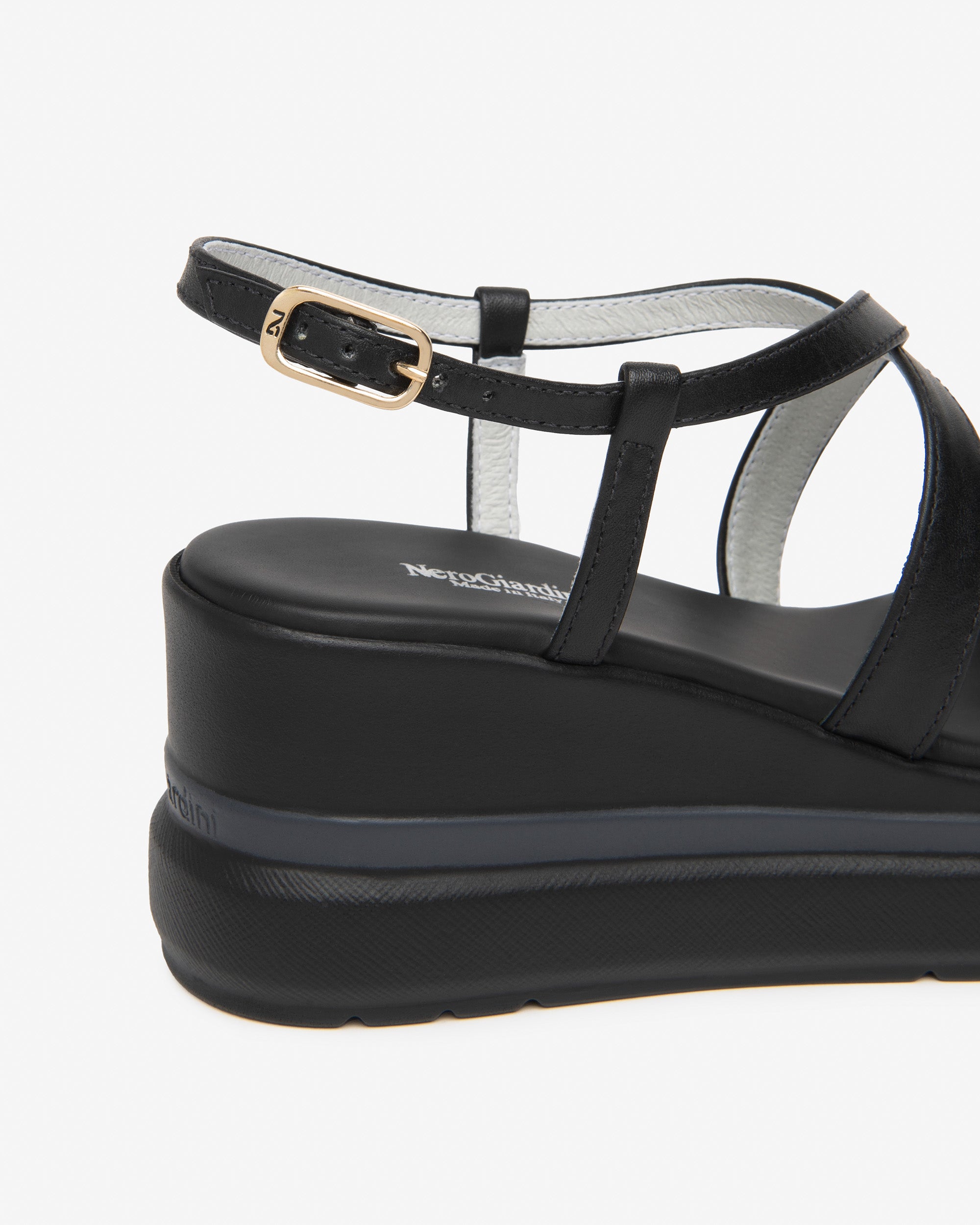 Nero Giardini Sandals sandales cuir femme été