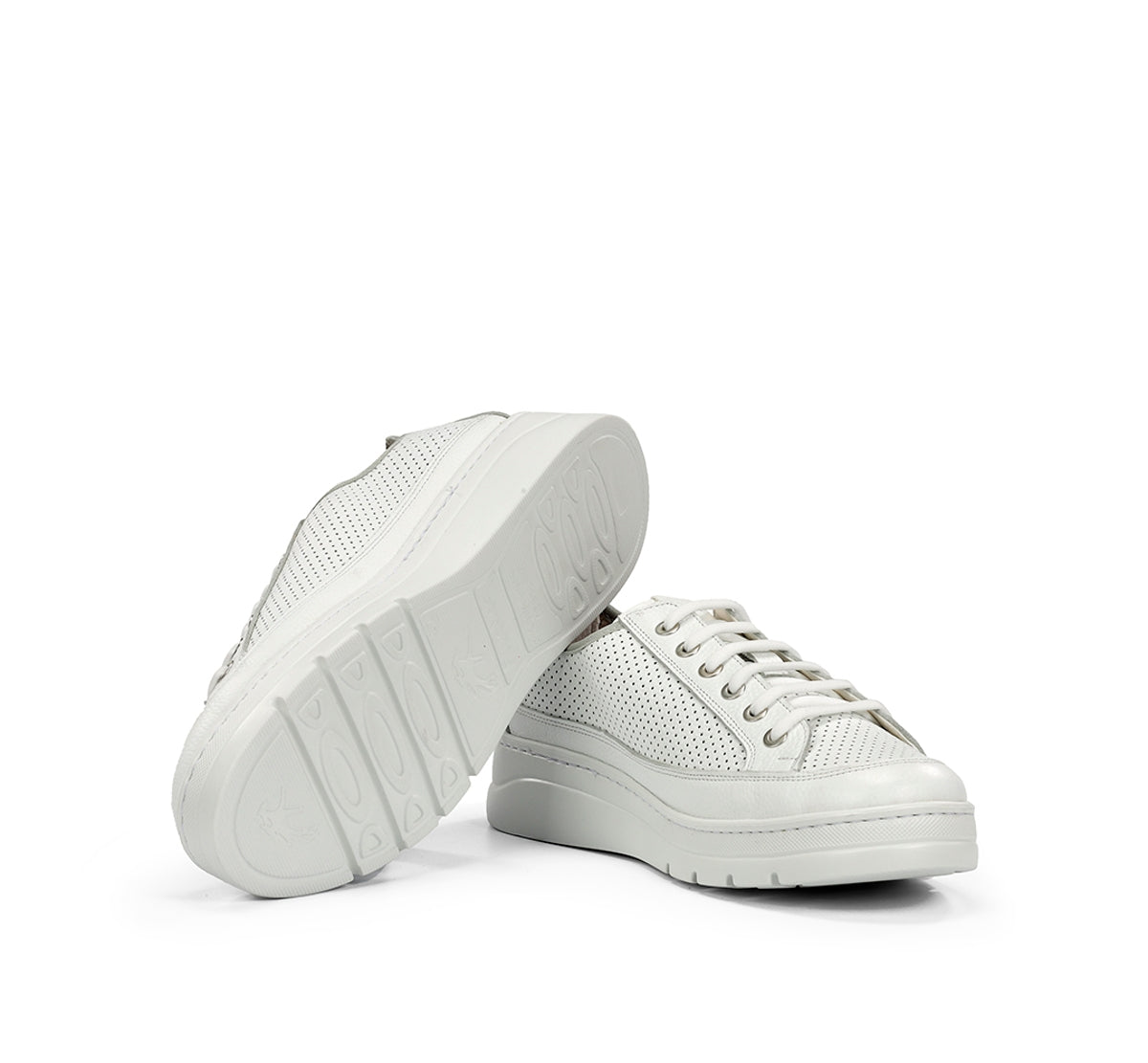 Fluchos Pompas F2123 baskets femme blanches légères