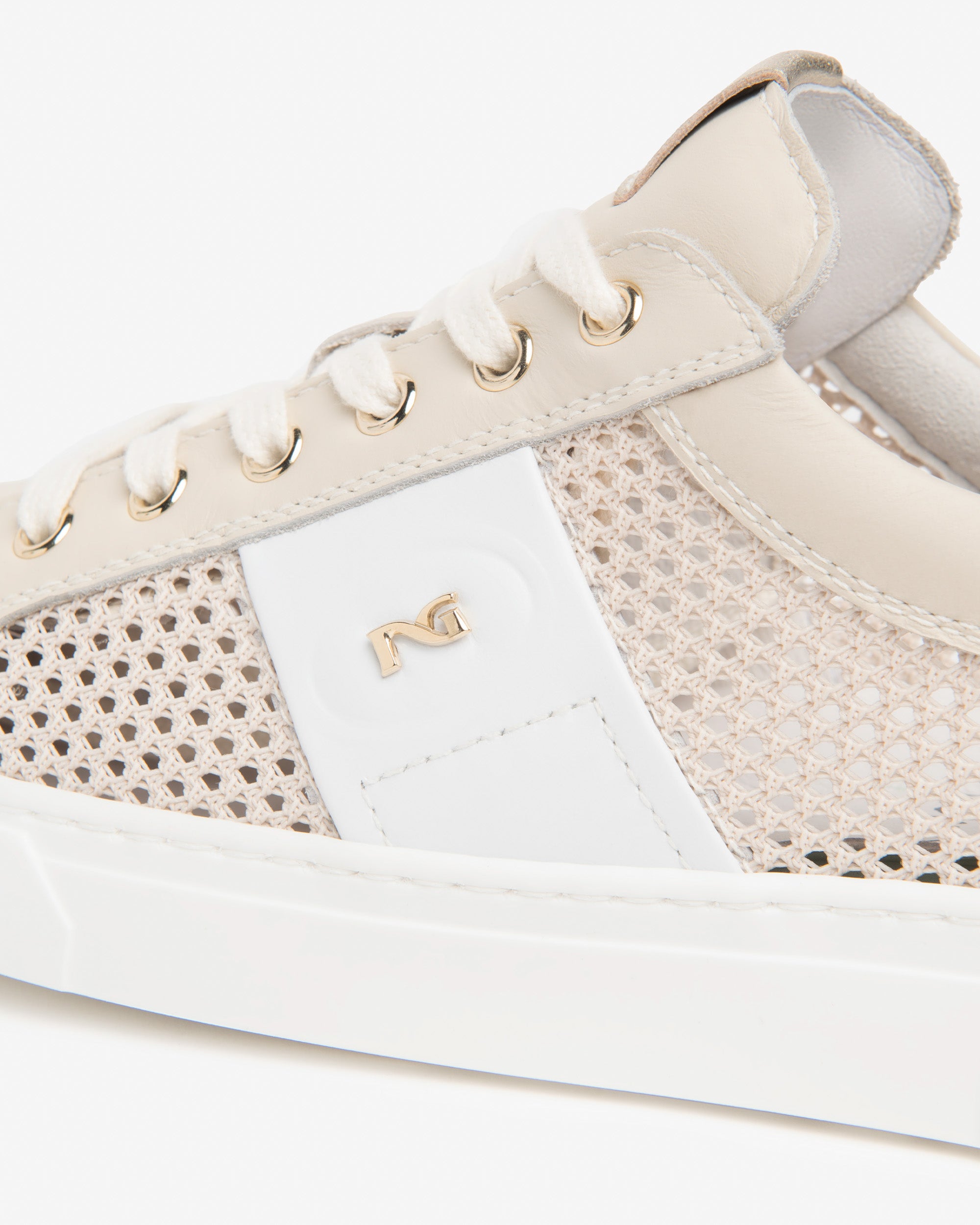 Nero Giardini Sneakers cuir femme confort été