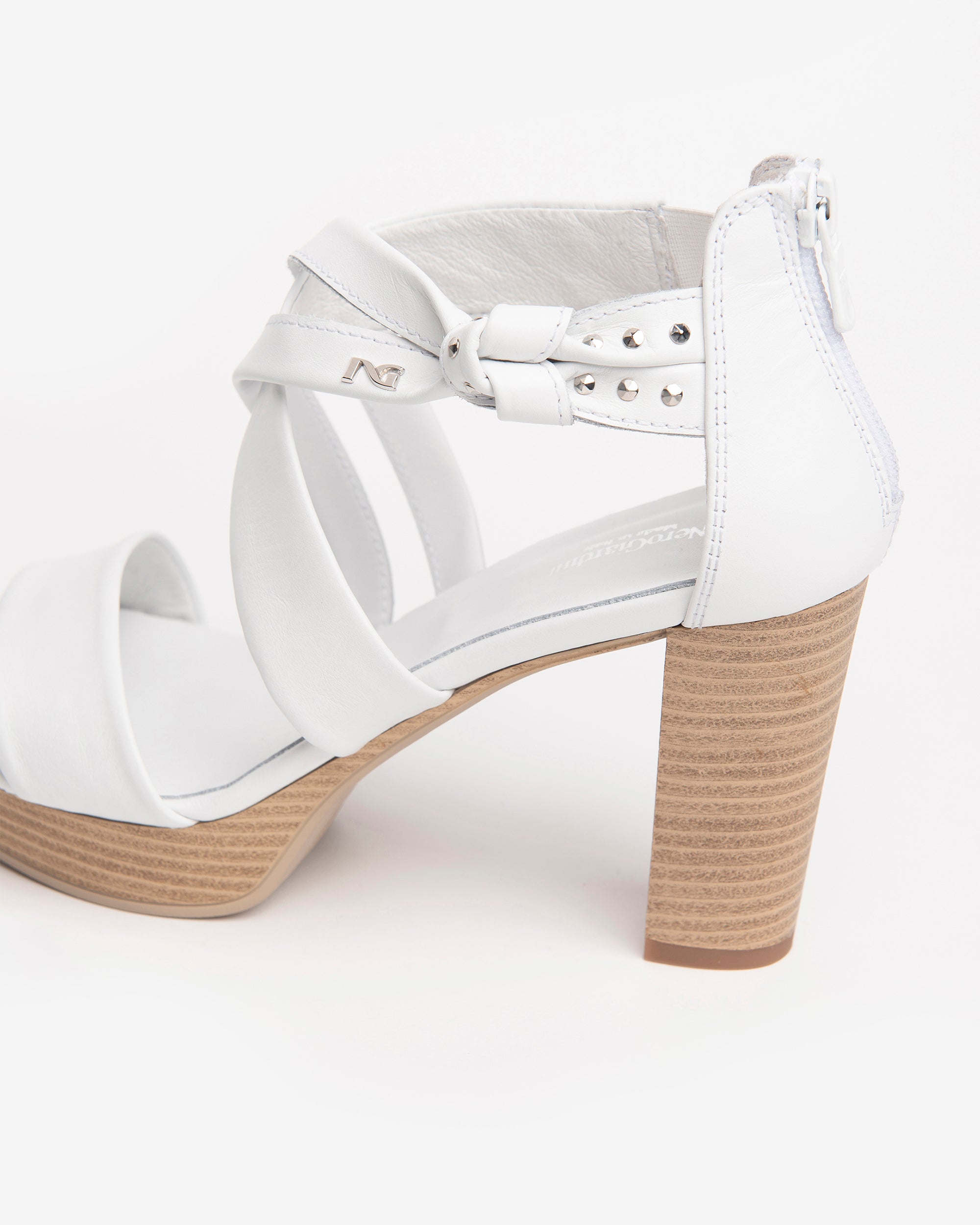 Nero Giardini Sandals sandales cuir femme talon 9 cm 38