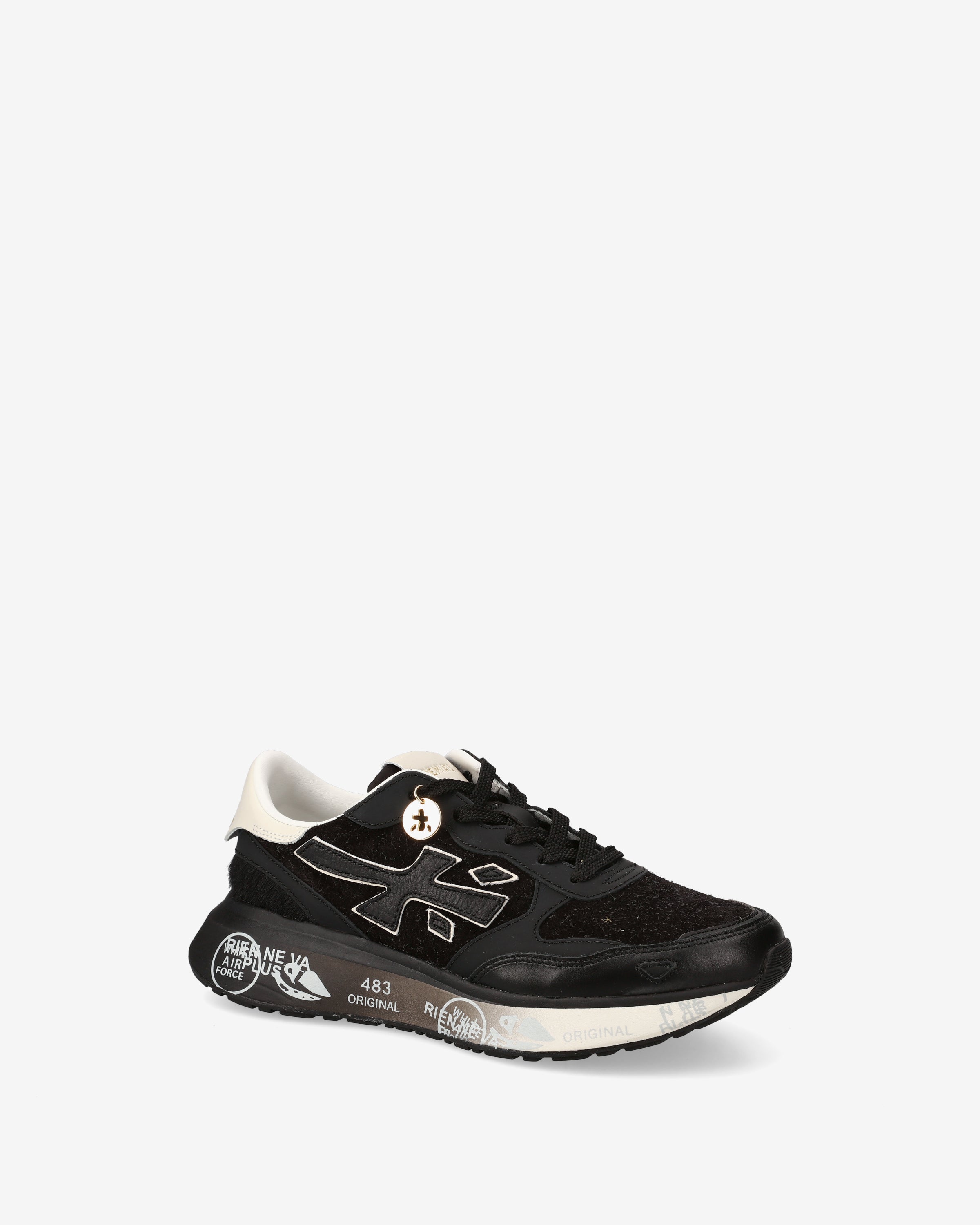 Premiata Lauryn 7803 baskets noir poney femme