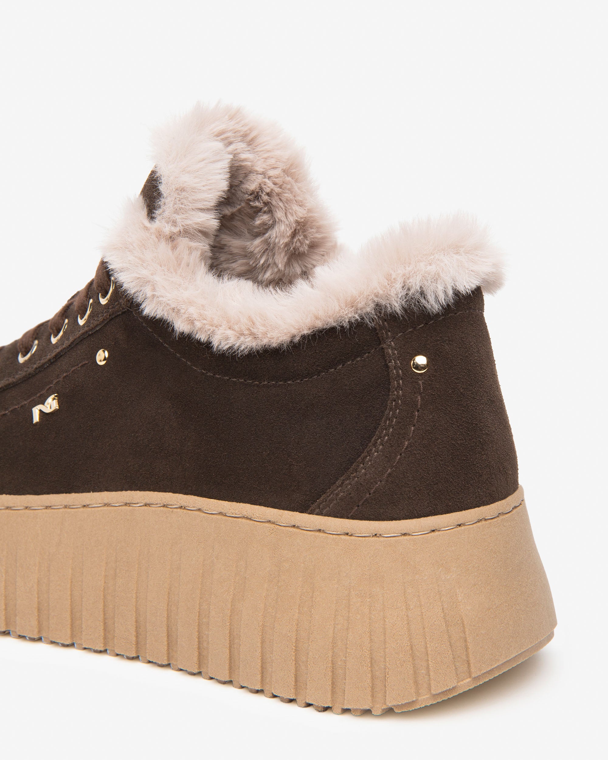 Nero Giardini Sneakers baskets daim femme plateforme