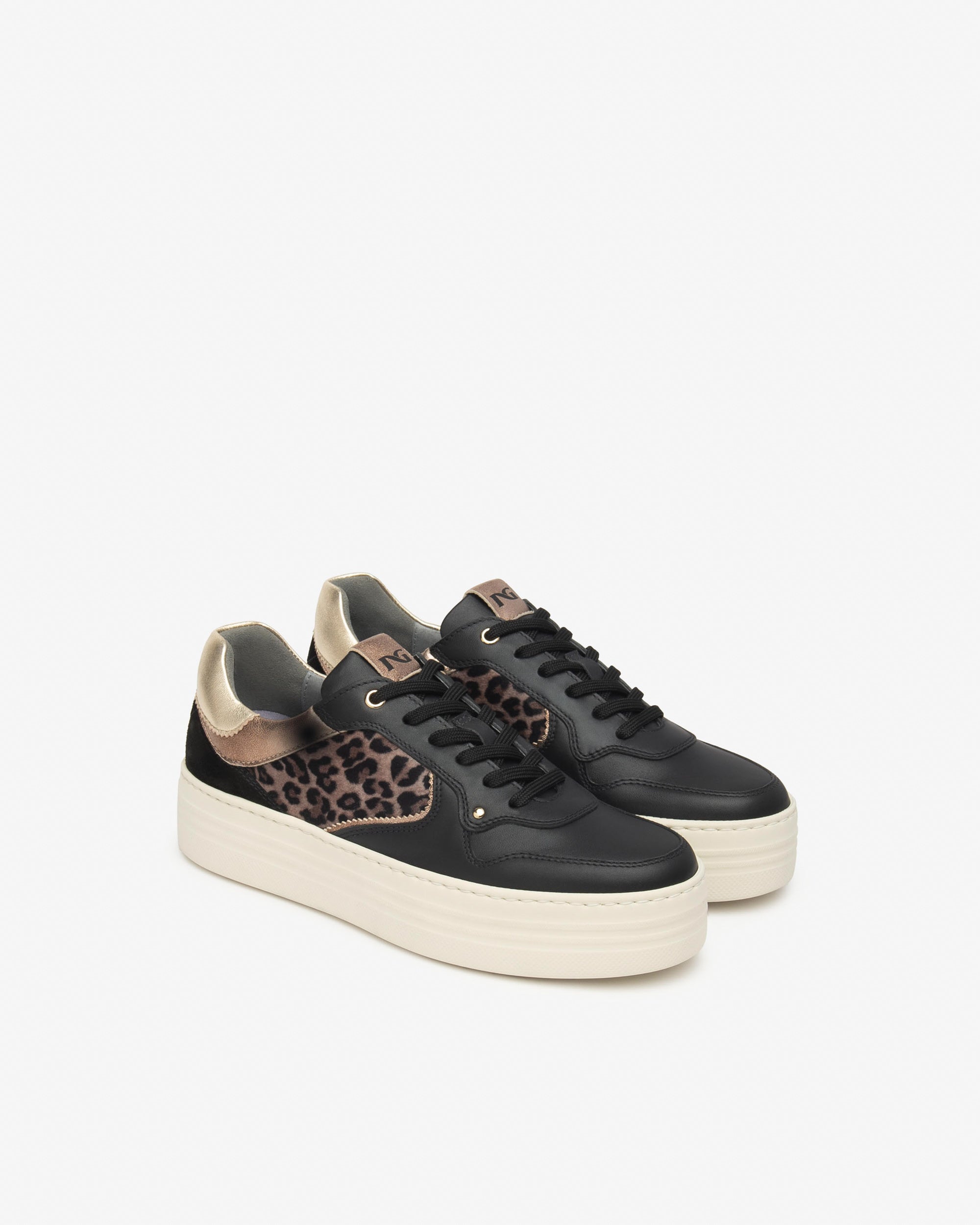 Nero Giardini Sneakers baskets daim cuir femme