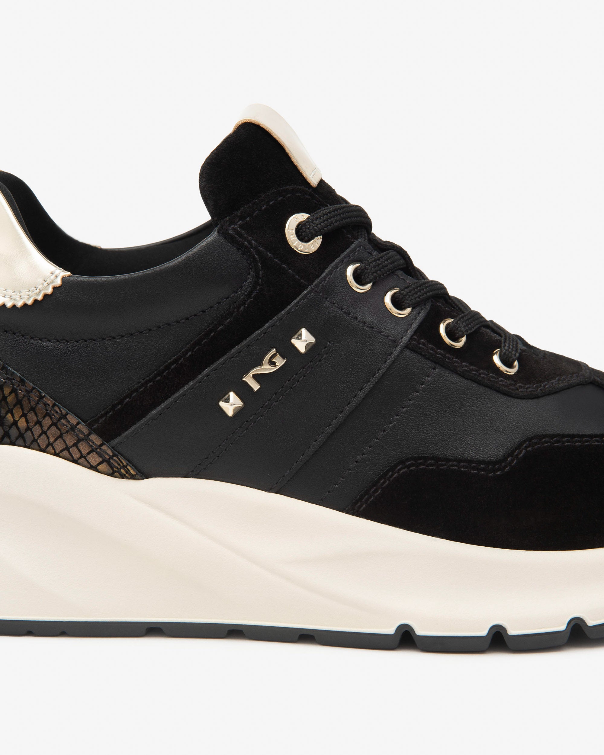 Nero Giardini Sneakers baskets daim cuir memory femme