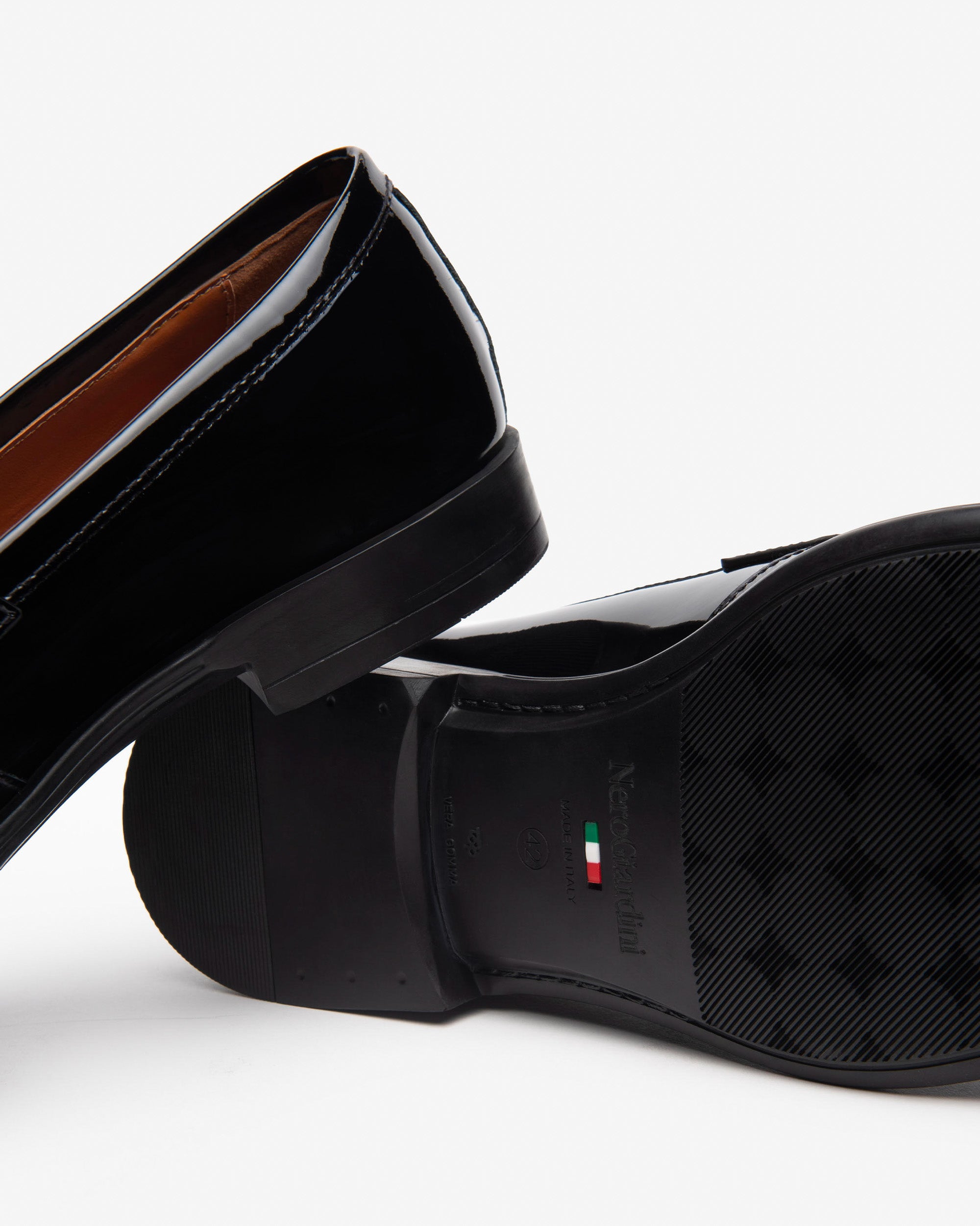 Nero Giardini Loafers vernis homme mocassins cérémonie