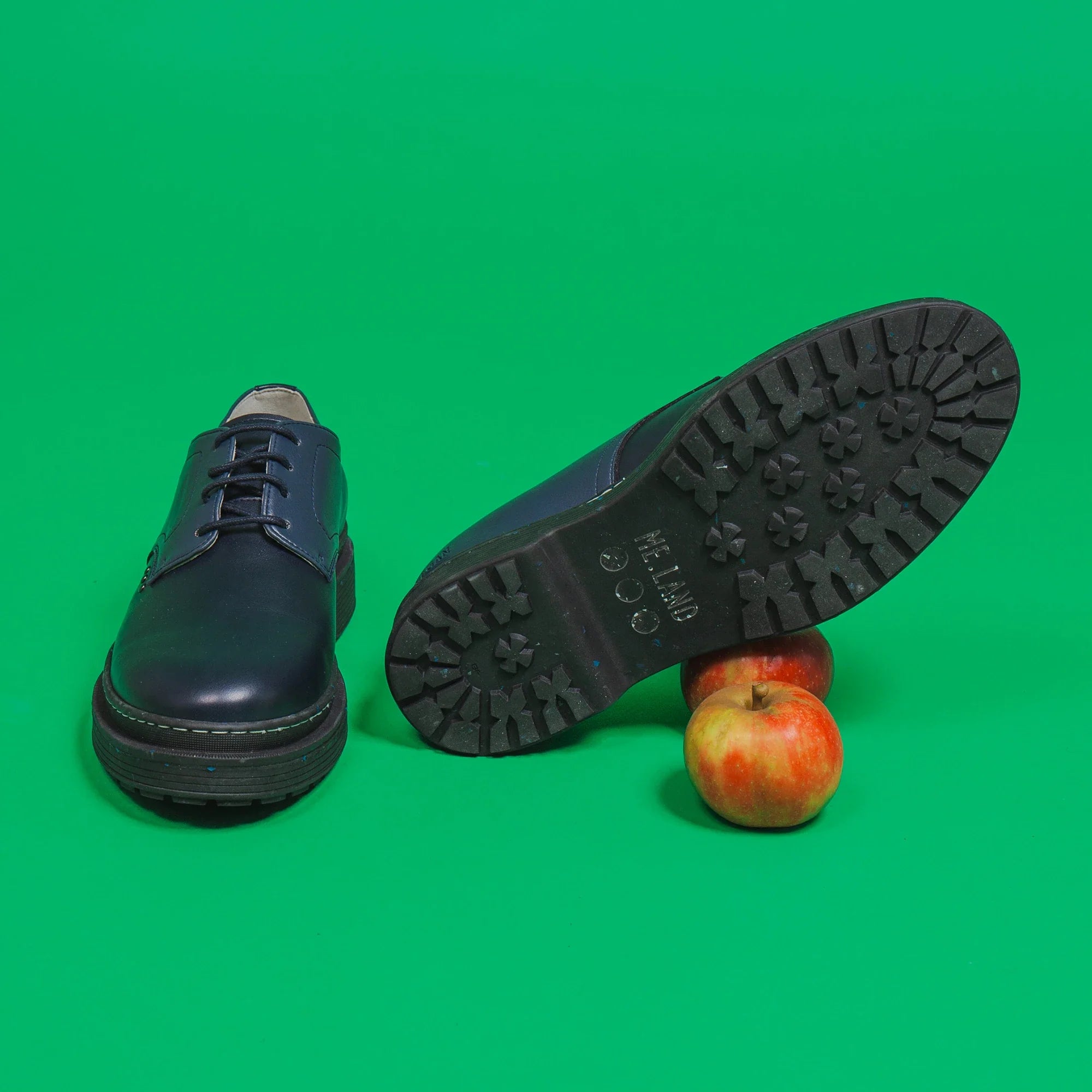 Me.Land Lander derby vegan cuir pomme bleu noir