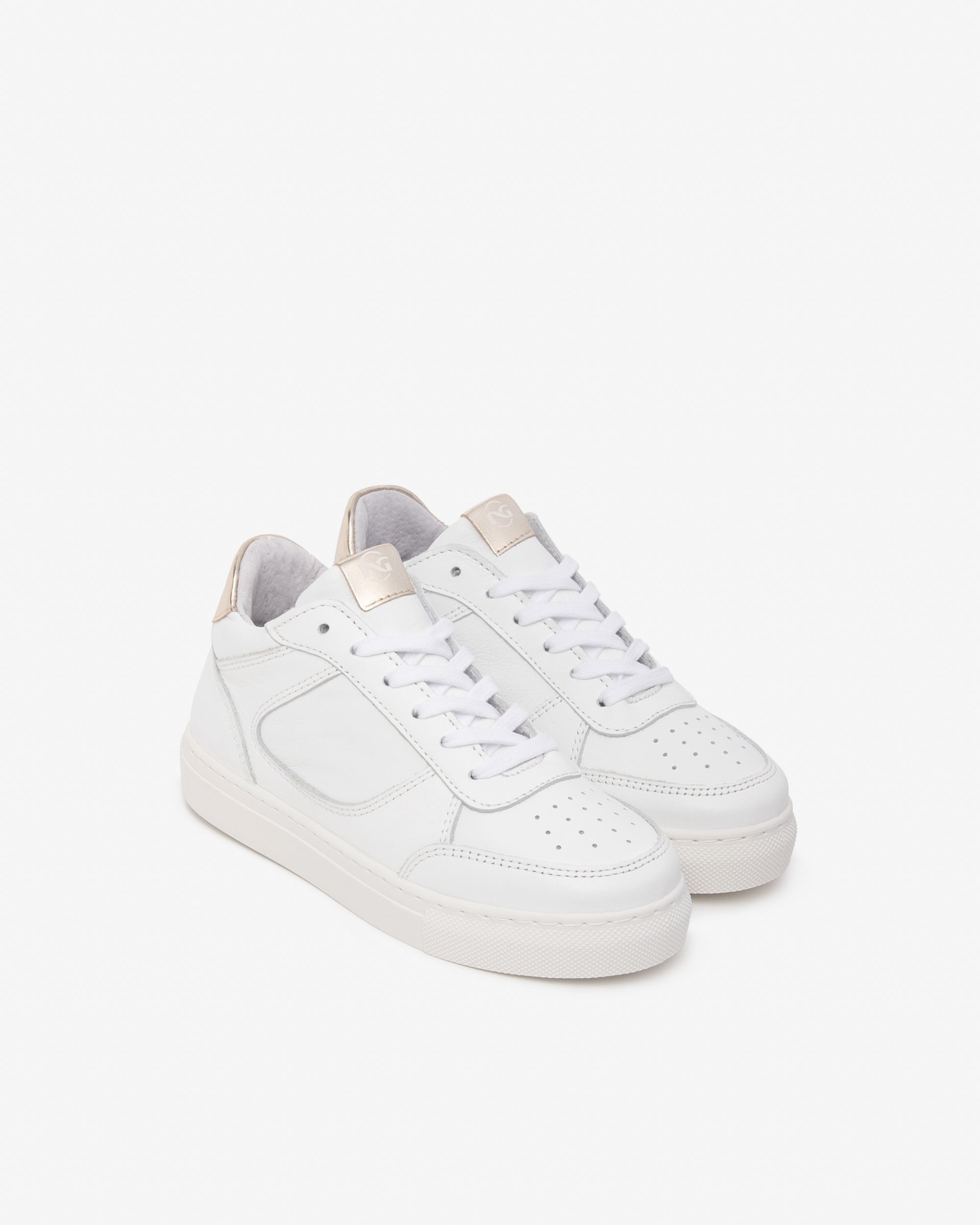 Nero Giardini Sneakers baskets cuir fille lacets légères