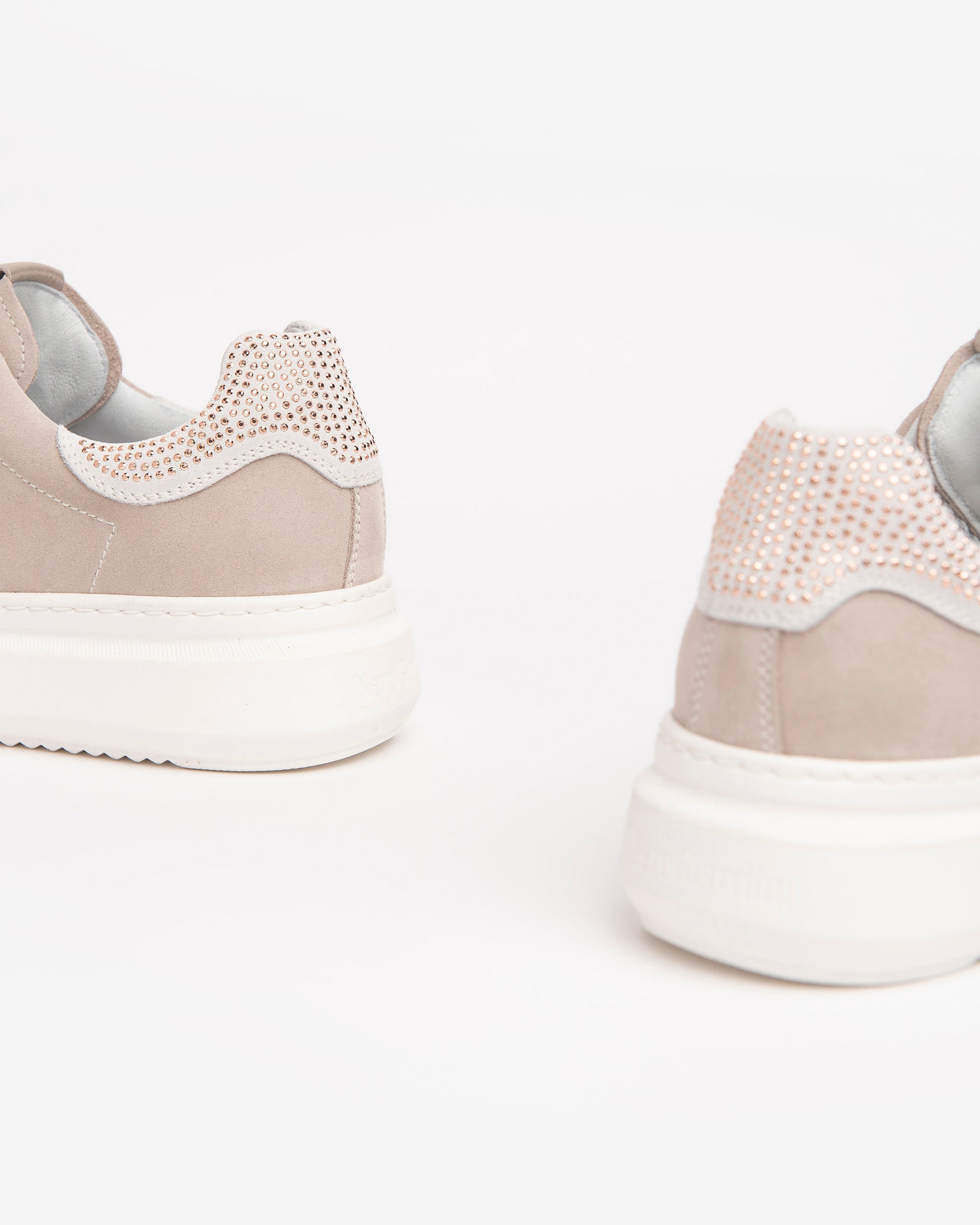 Nero Giardini Sneakers baskets daim semelle 4 cm